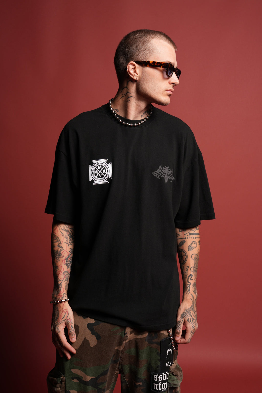 Venom Core Premium Oversized Tee in Black