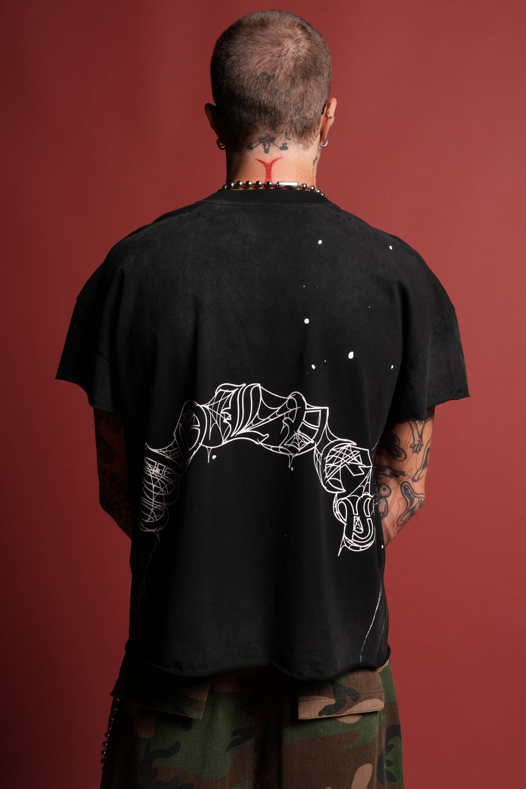Web Chopper Distressed Grunge Mid Length Raw Hem Cap Sleeve Tee in Black Drift Wash