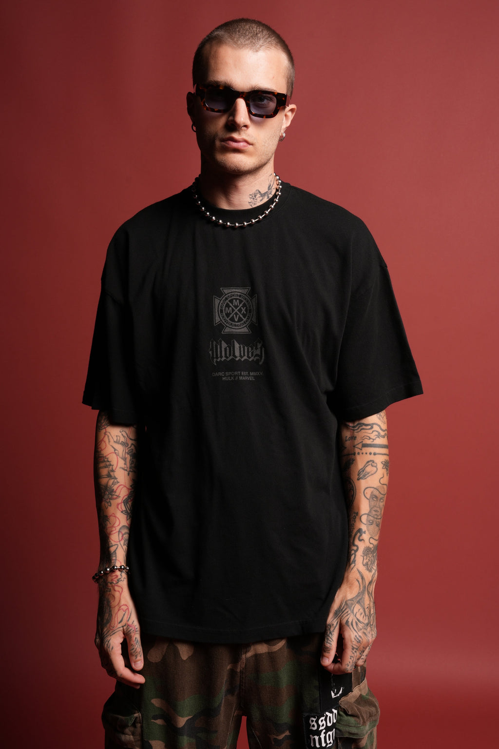 Hulk Clash Side-By-Side Series Premium Oversized Tee in Black