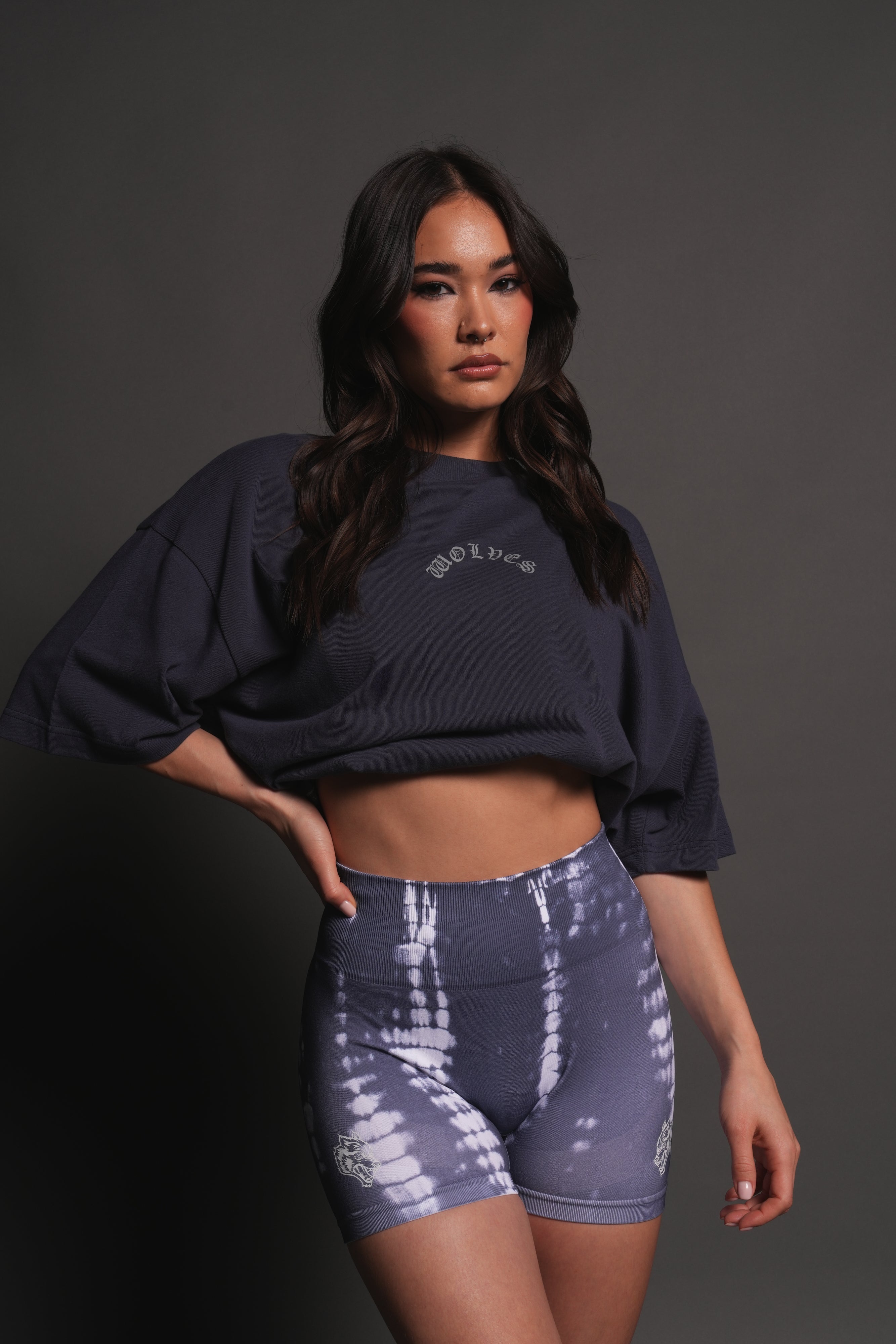 Wolves Never Back Down V2 Premium Oversized Tee in Storm Blue — imagem 9