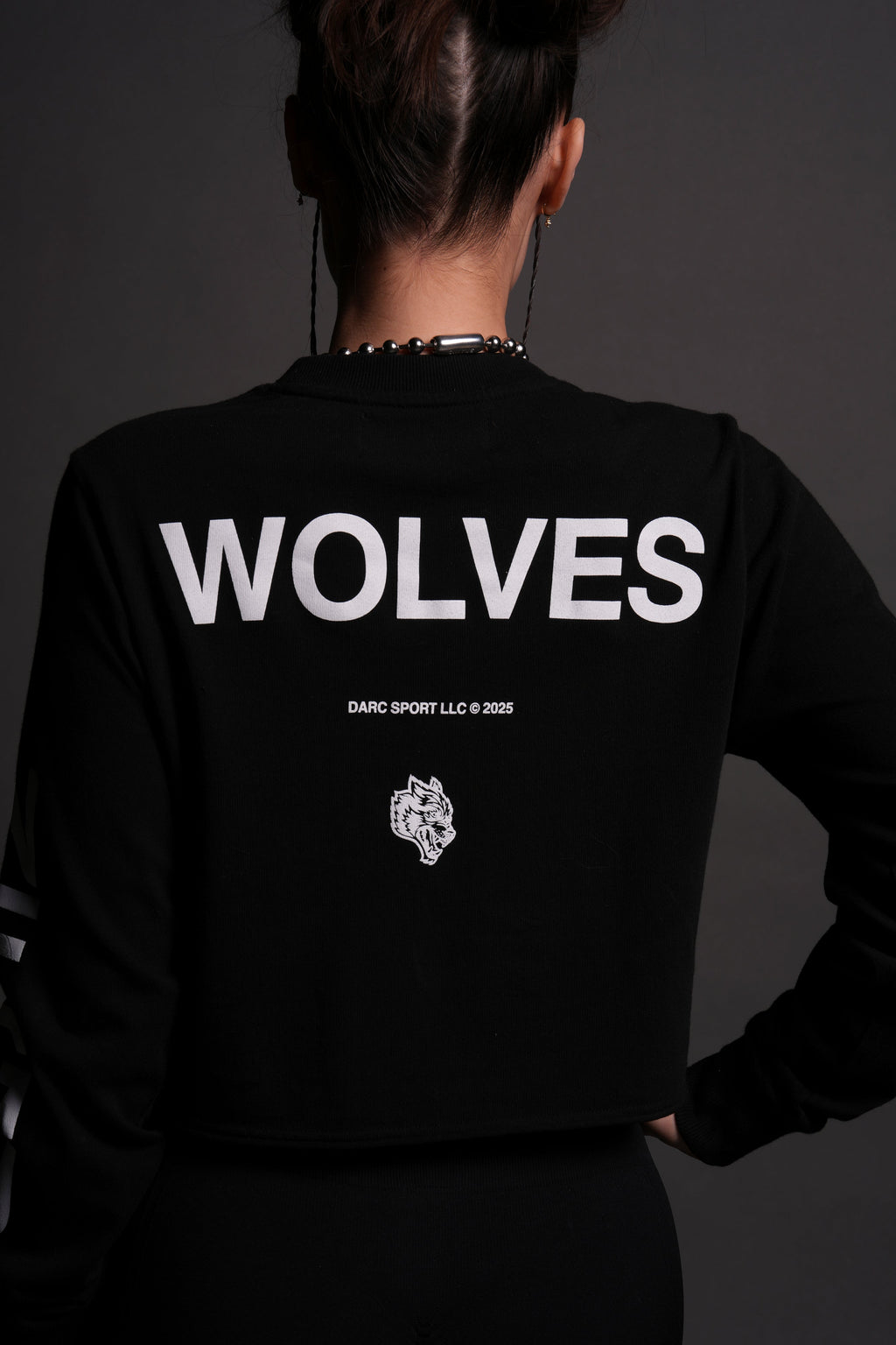 Fighter "Premium" (Cropped) L/S Tee in Black - imagem 15