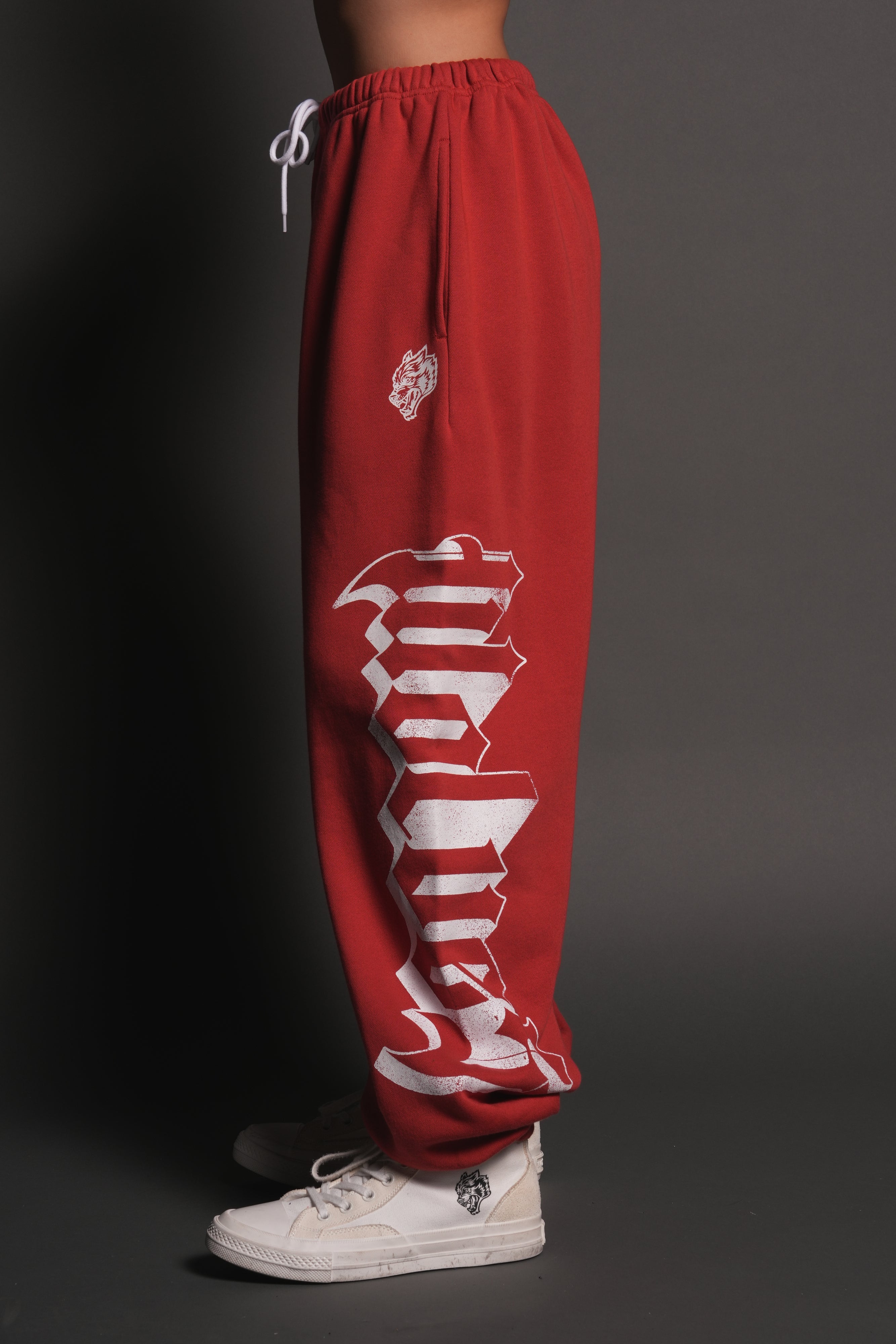 Free Will V2 Lightweight Lounger Sweat Pants in Roman Red — imagem 9