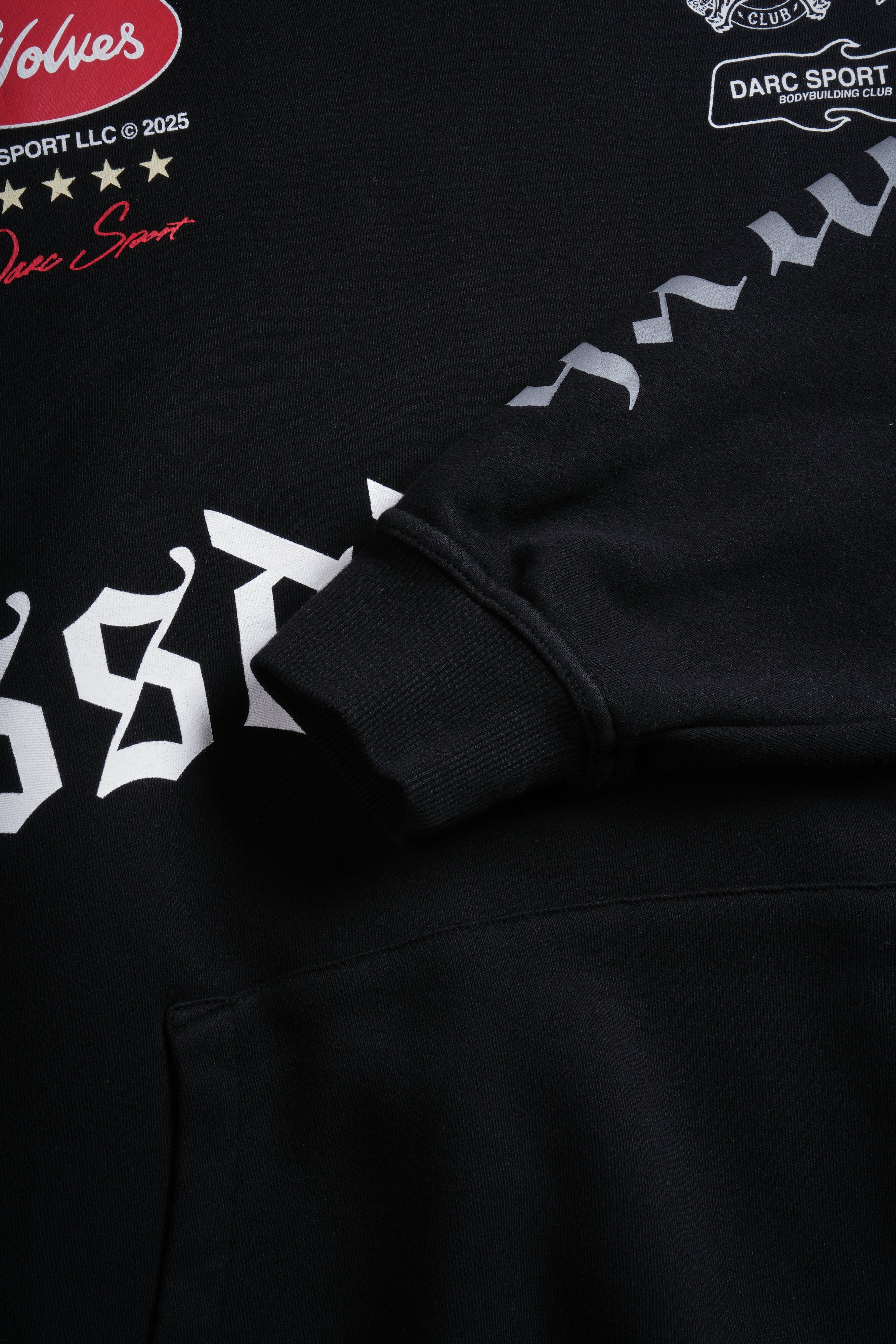 Us Forever "Pierce" Hoodie in Black — imagem 9