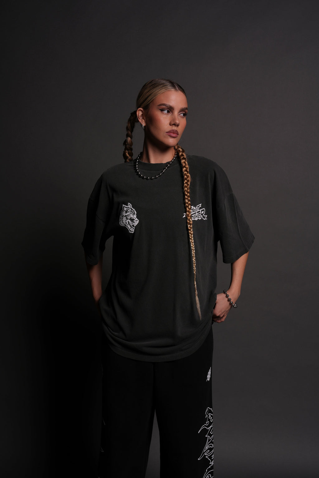 Final Boss "Premium" Unisex Oversized Tee in Wolf Gray - imagem 2
