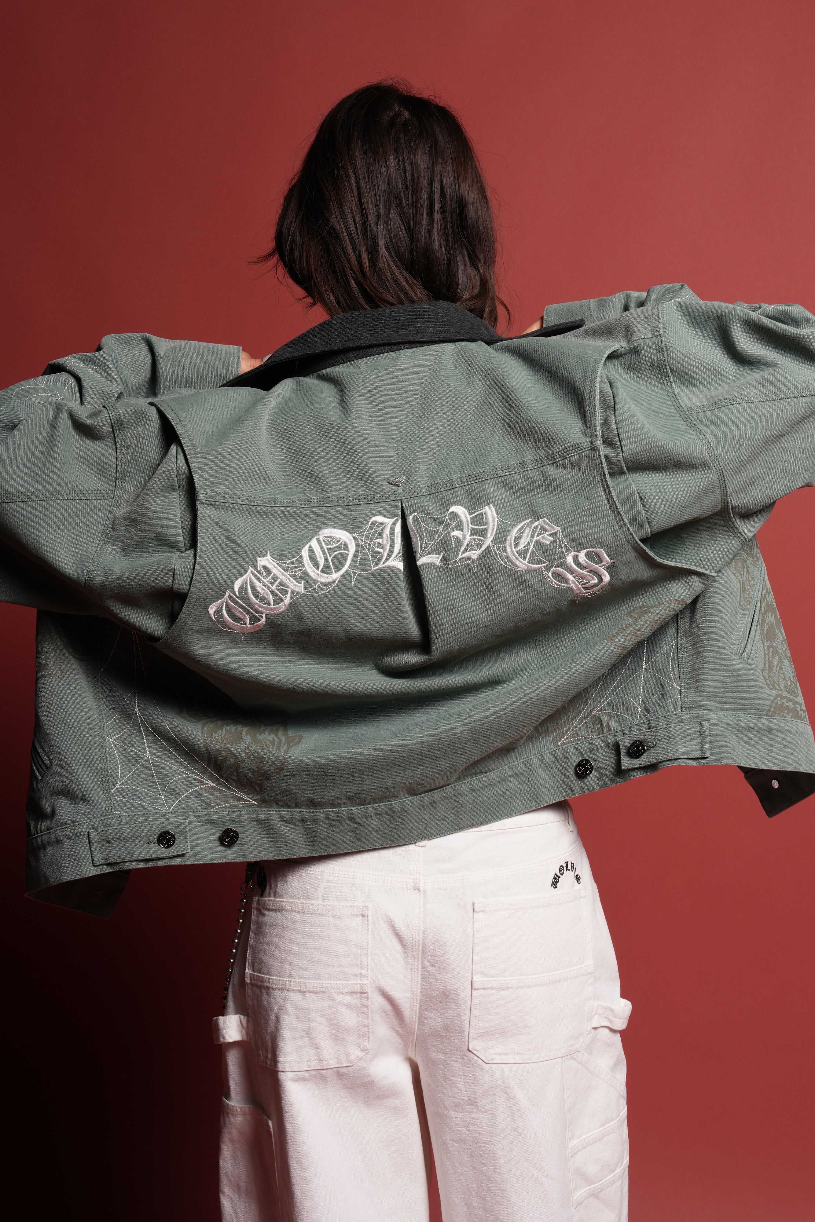 Sashiko Wolves Lunnis Jacket in Owen Green