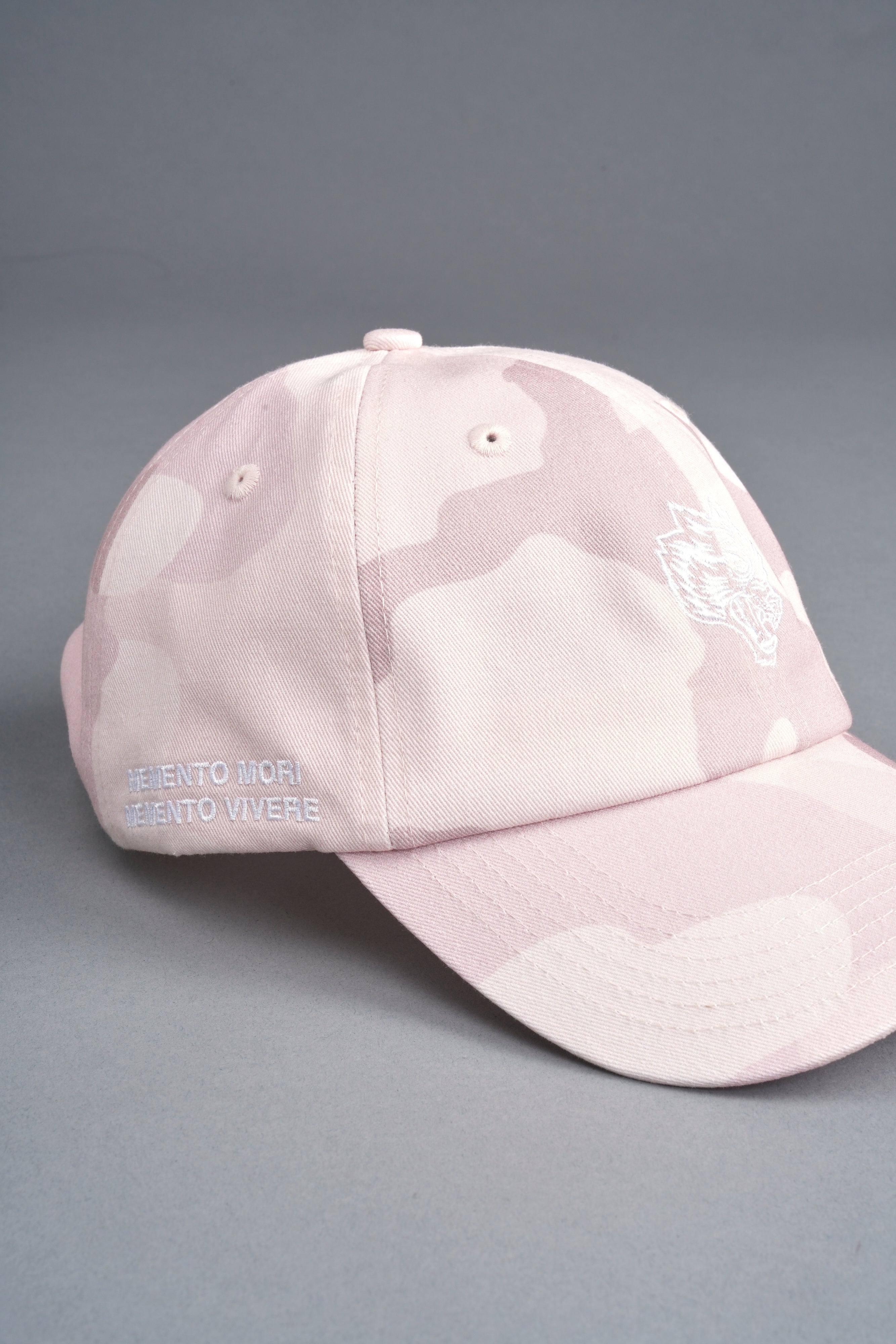 Wolf Head Forever Dad Hat V2 in Blush Vintage Woodland Camo — imagem 8