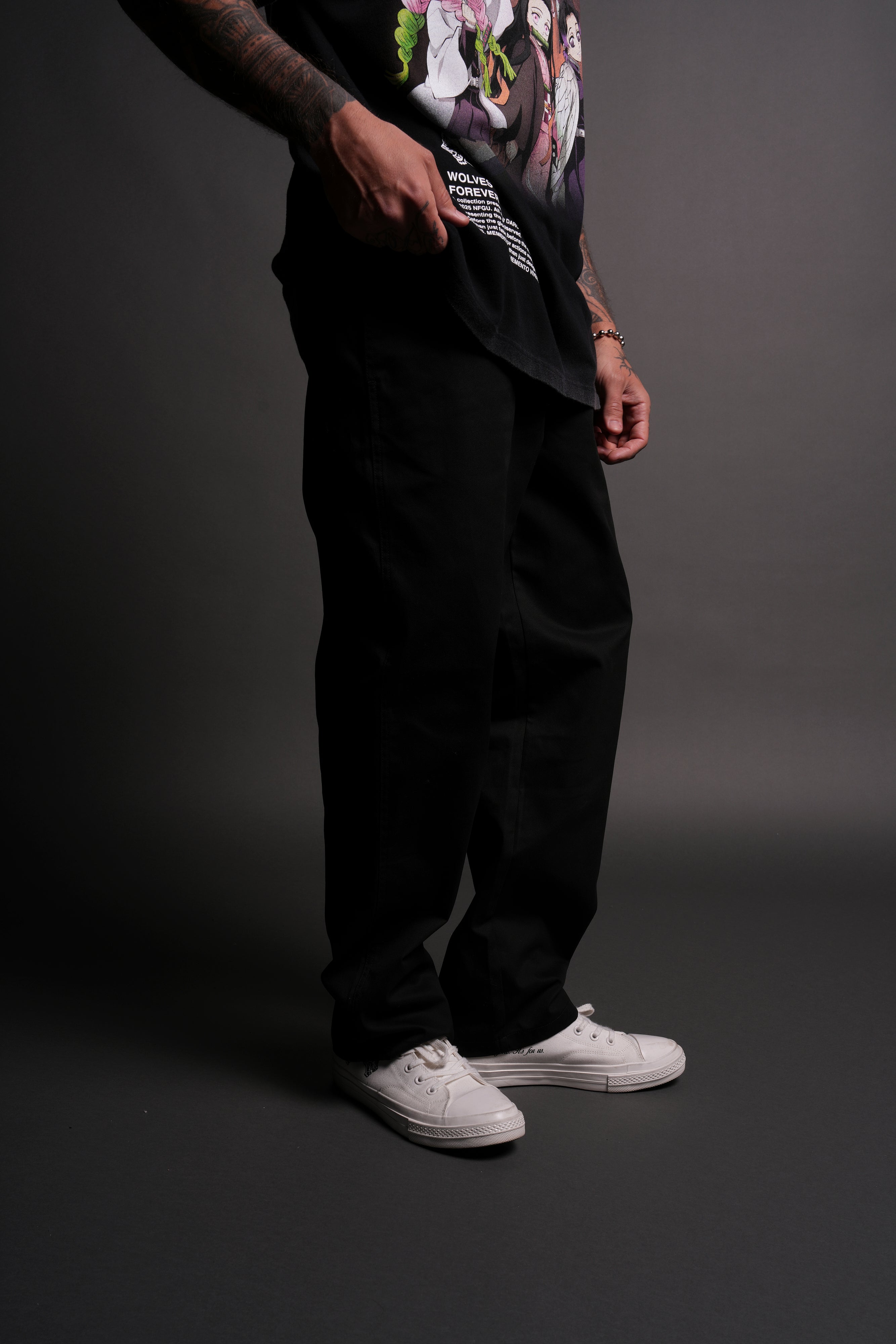Wolf Chopper Pip Pants in Black — imagem 7