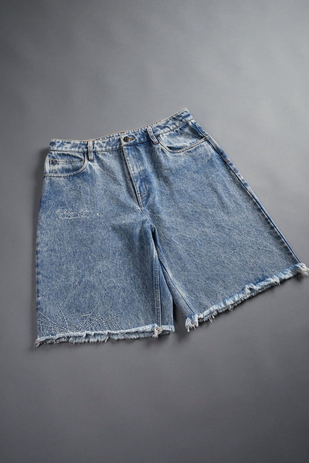 Sashiko Webs Ash Denim Jean Short in Light Wash