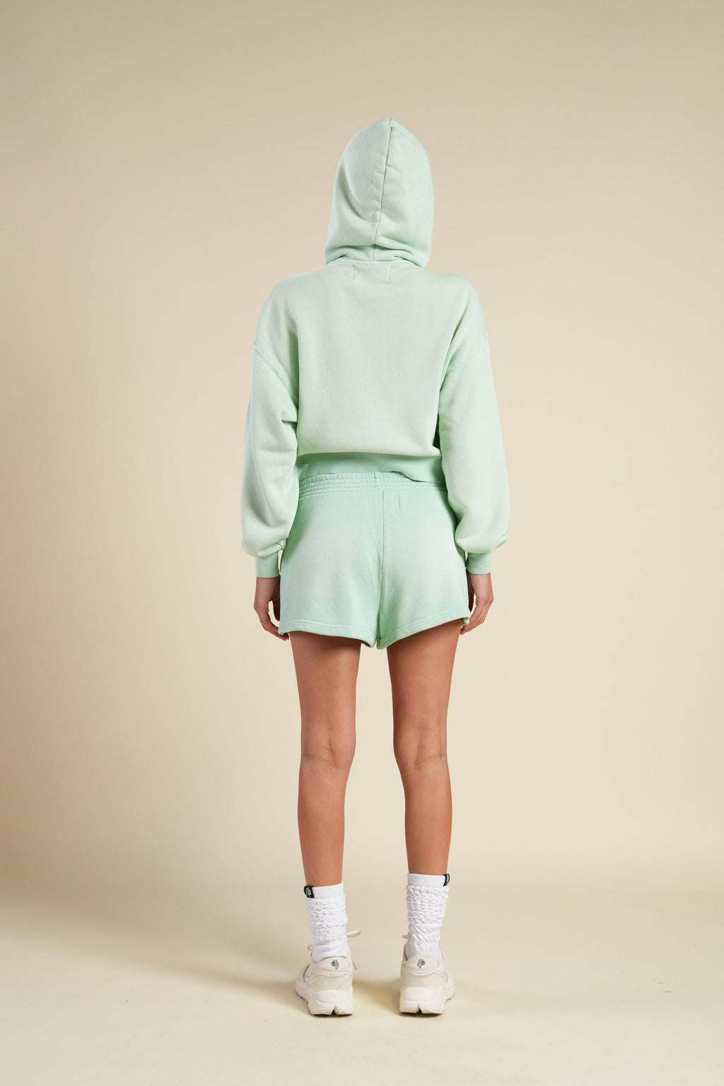 Cursive Wolves "Sage" Cropped Zip Hoodie in Honeydew Sun Fade — imagem 3