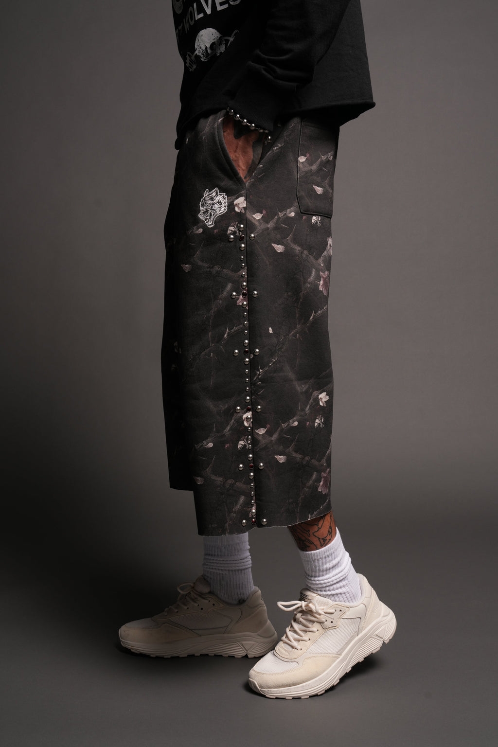 Wolves Heritage Lennox Sweat Pants In All Of Us Camo - imagem 4