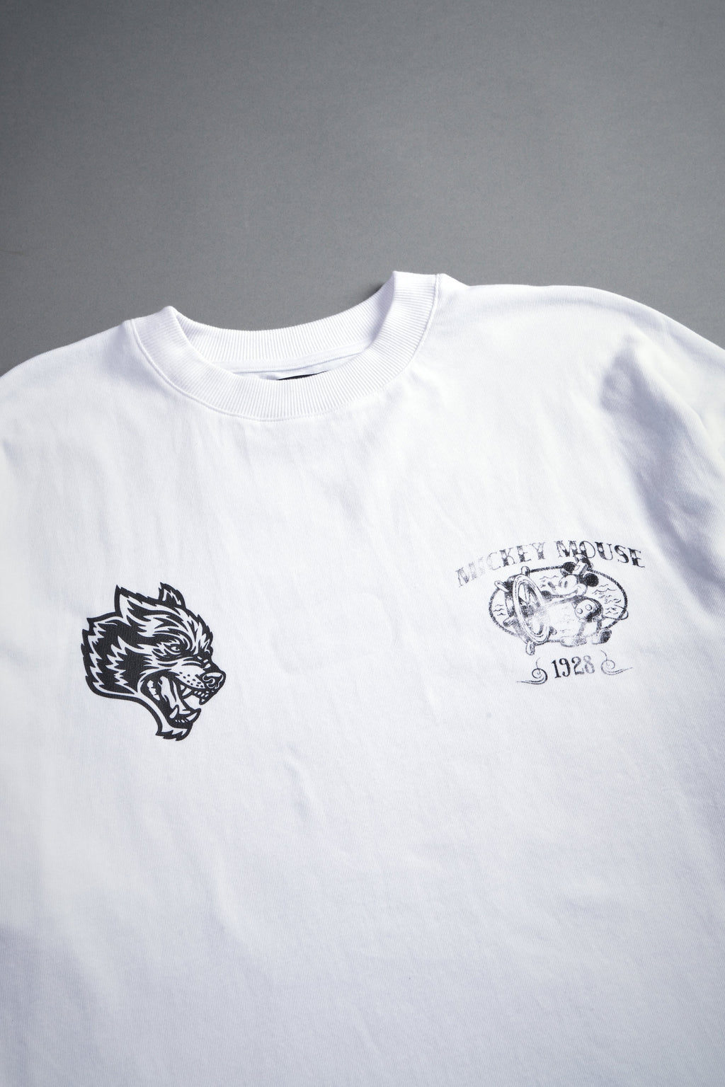 Sailor Wolves Premium Oversized Tee in White
