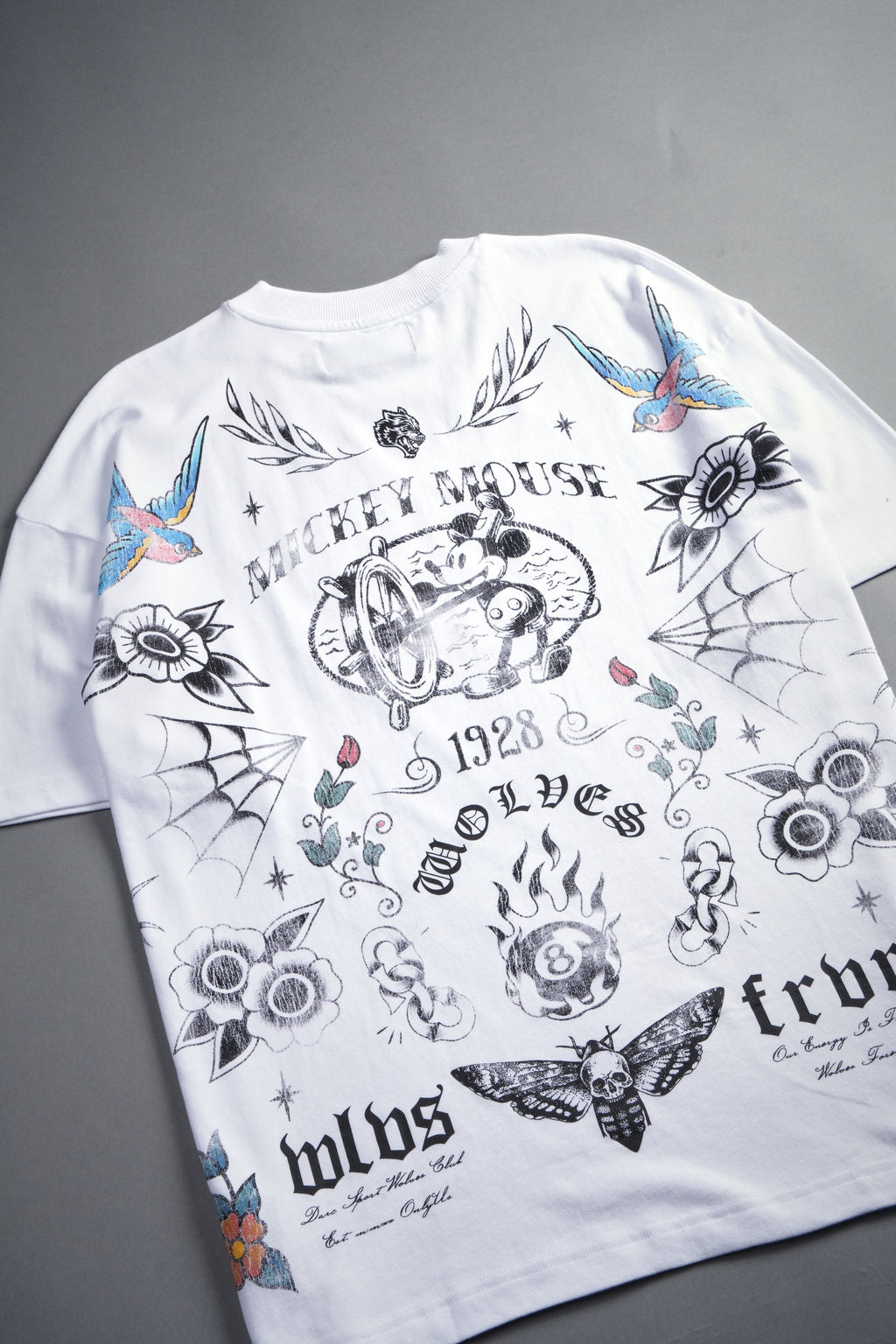 Sailor Wolves Premium Oversized Tee in White