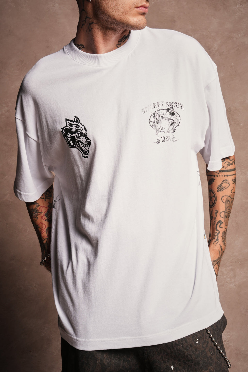 Sailor Wolves Premium Oversized Tee in White