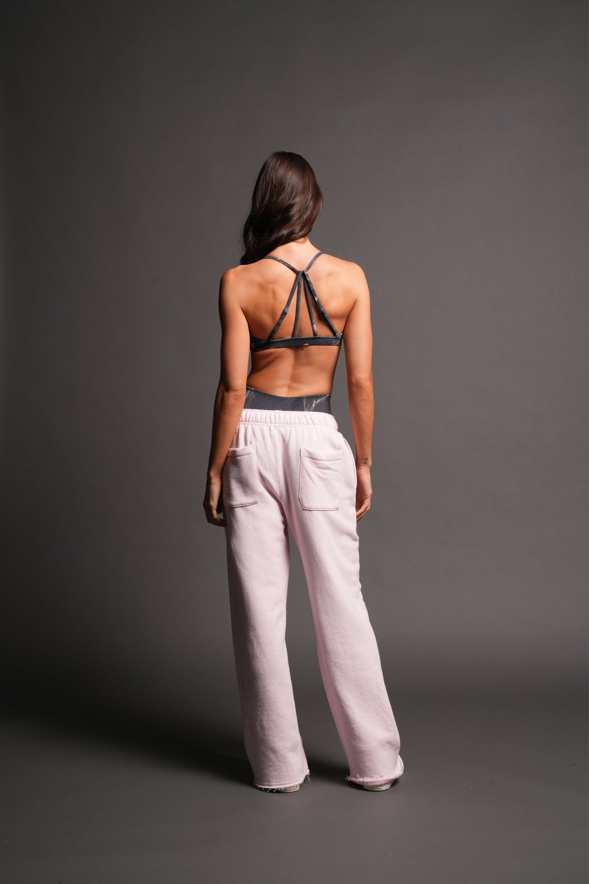 Wolf Pyramid Premium Big Cozy Sweats In Blush Pink - imagem 8