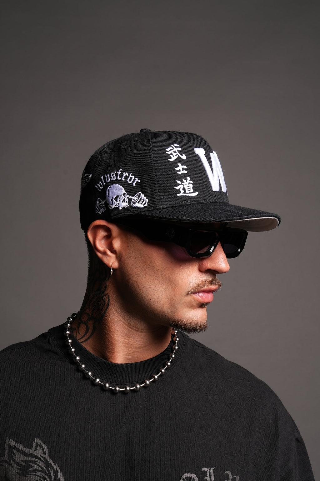 Darc Sport Icons Fitted Cap In Black/White - imagem 4
