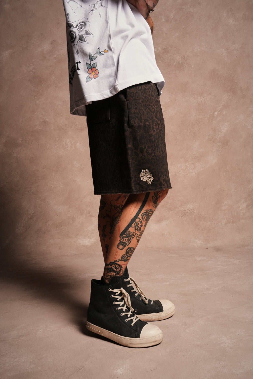Dual Grunge Oversized Raw Hem Post Lounge Sweat Shorts in Darc Brown Leopard