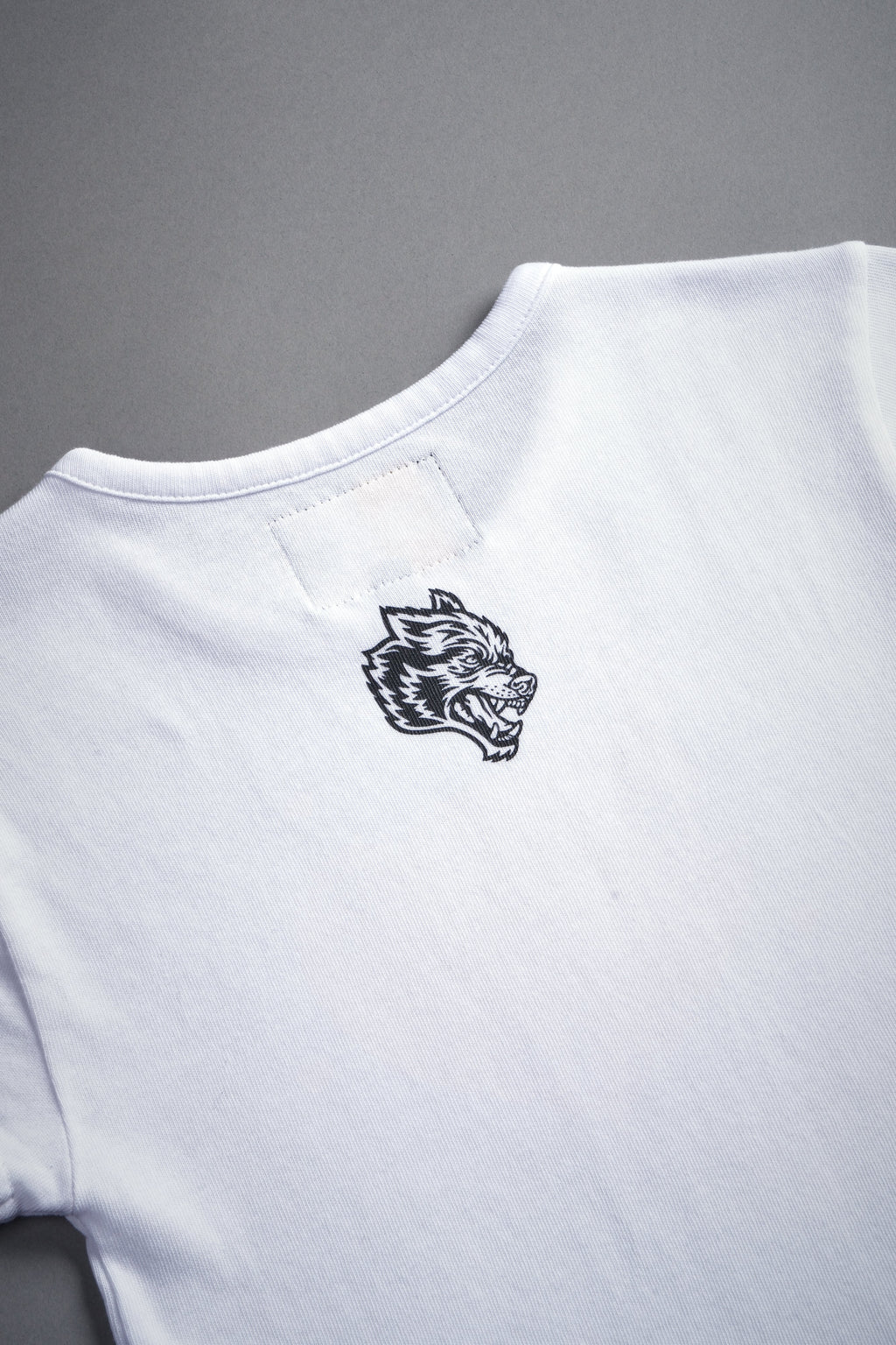 Her Energy "Baby" Tee in White — imagem 8