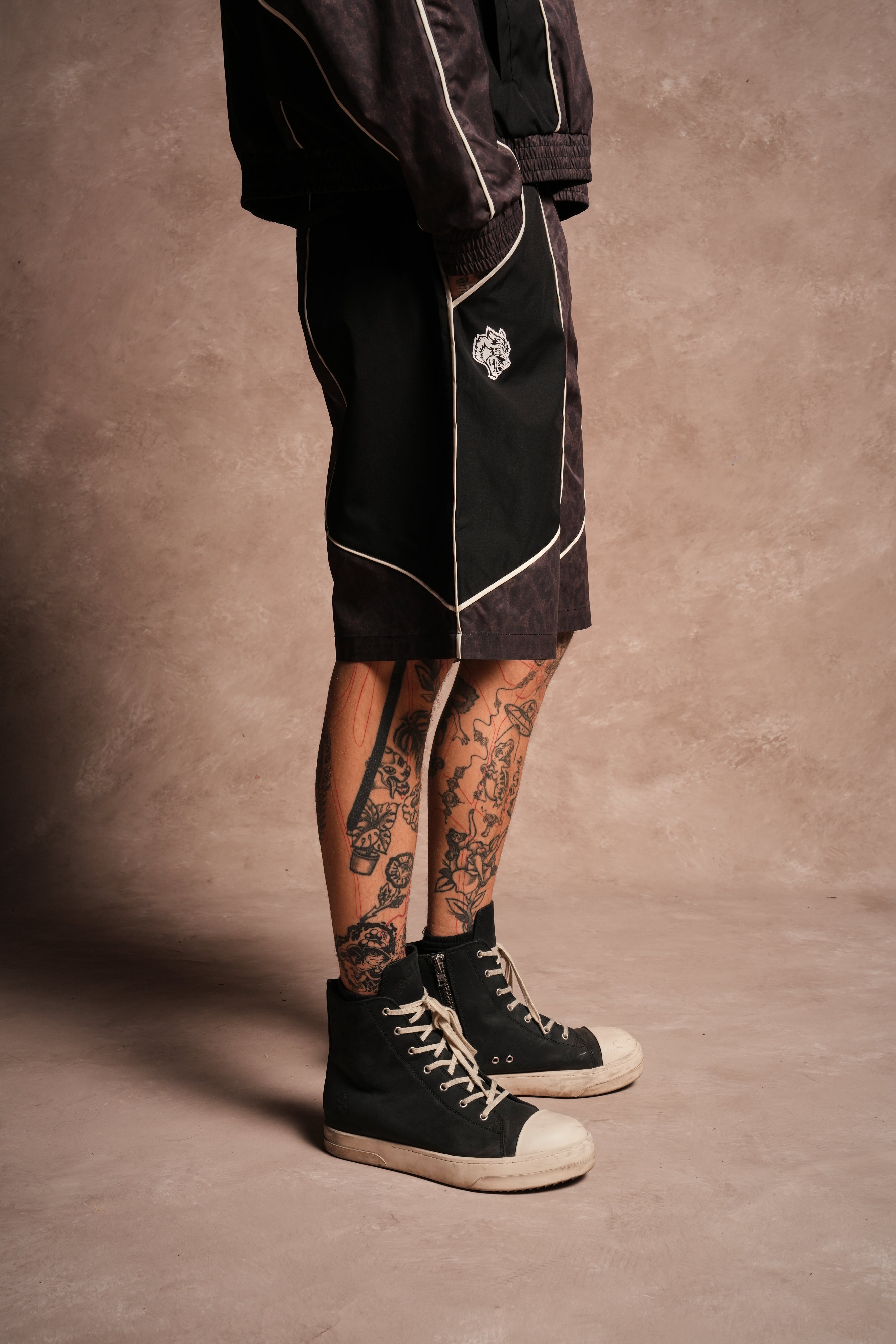 Dual Mens Quinn Track Short in Darc Brown Leopard