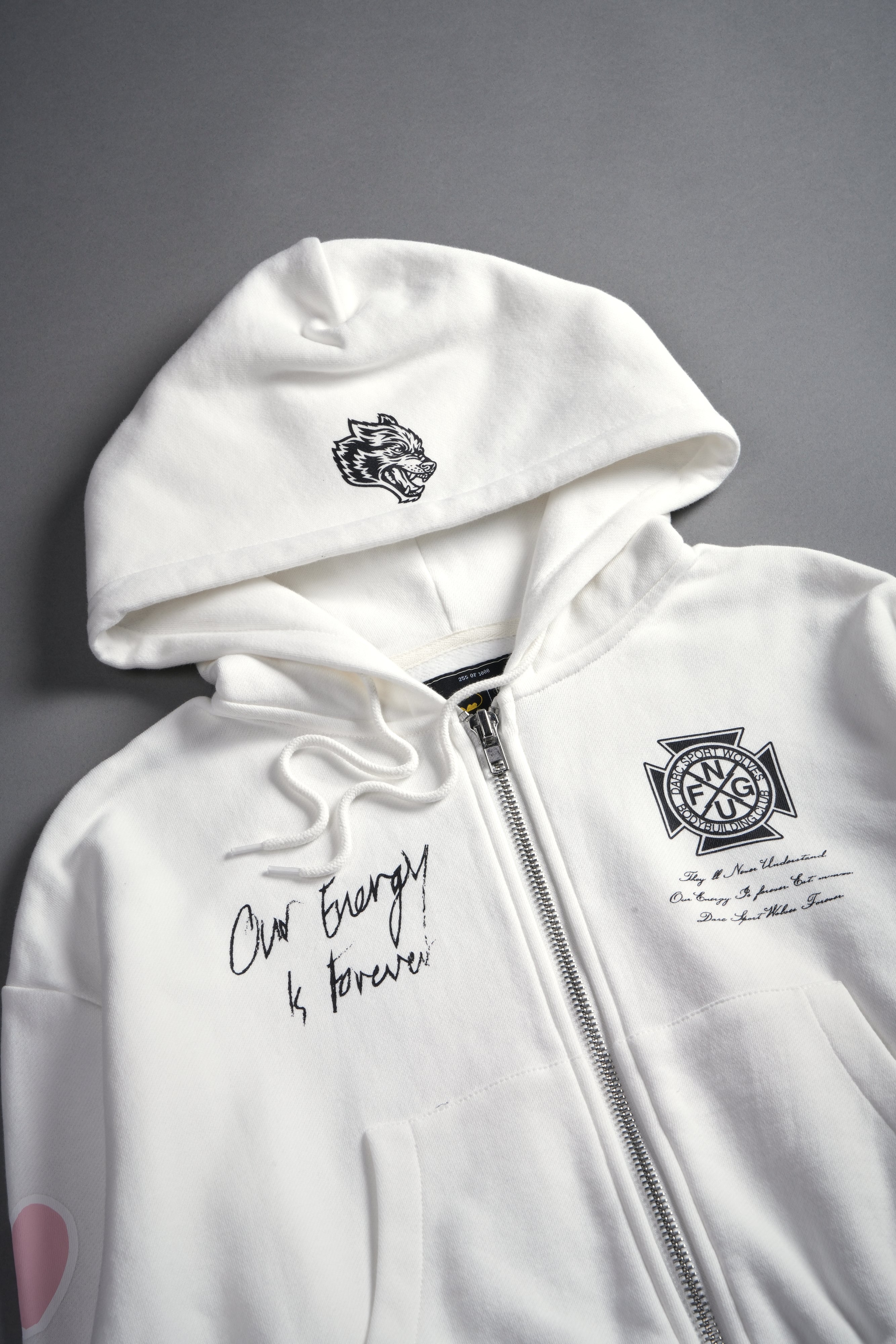 Her Energy "Chambers" (Cropped) Zip Hoodie in Cream — imagem 9