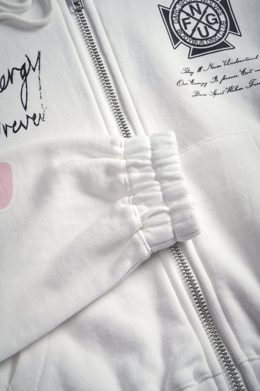 Her Energy "Chambers" (Cropped) Zip Hoodie in Cream — imagem 11