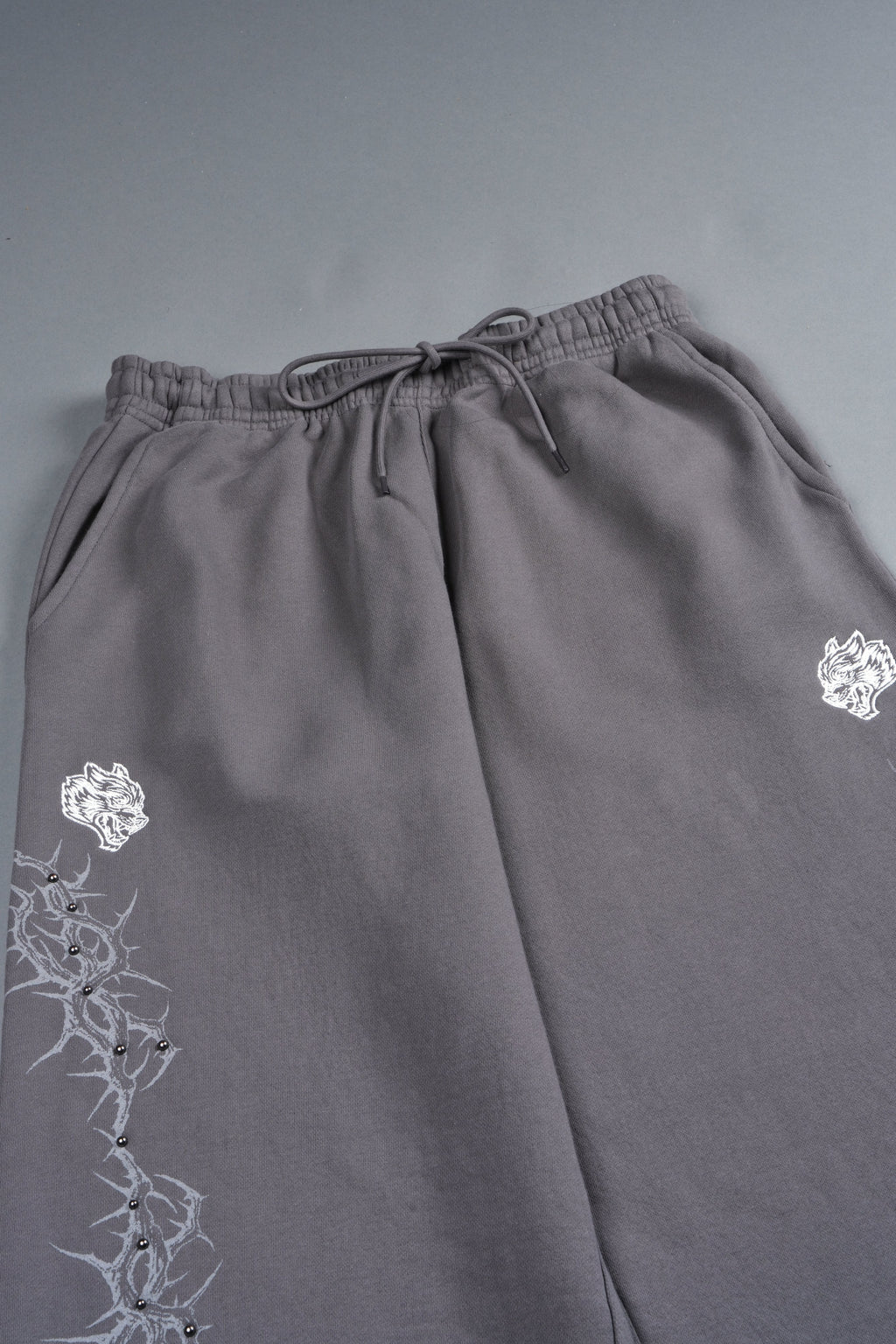 Exo Thorns Lennox Sweat Pants In Slate Gray — imagem 4