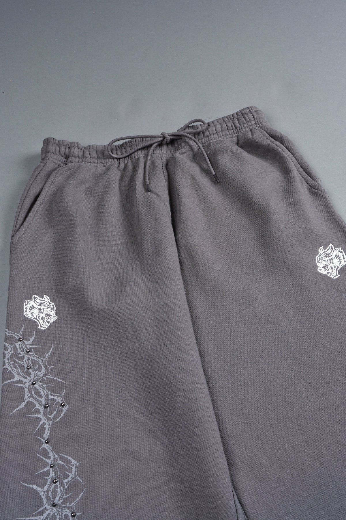 Exo Thorns Lennox Sweat Pants In Slate Gray — imagem 4