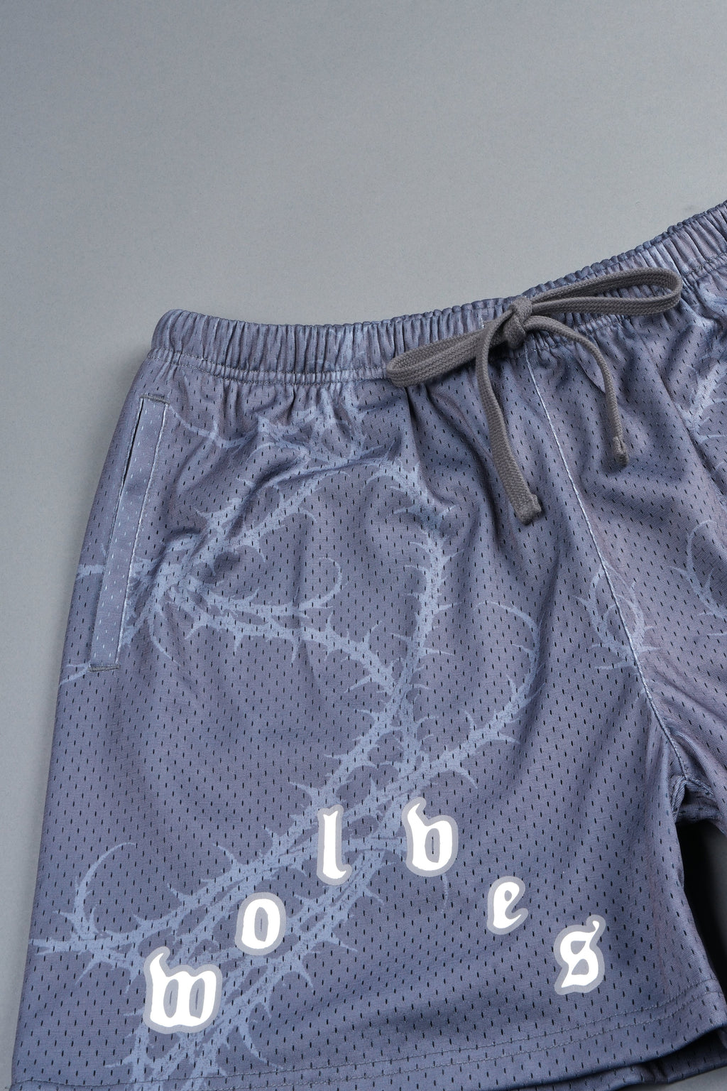 Thorns Frvr Mesh Shorts In Slate Gray — imagem 4