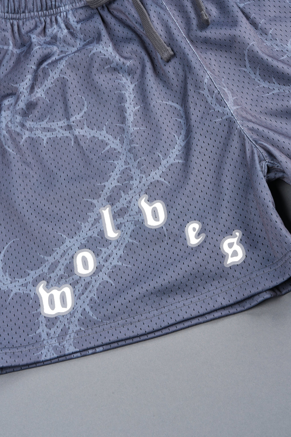 Thorns Frvr Mesh Shorts In Slate Gray — imagem 5