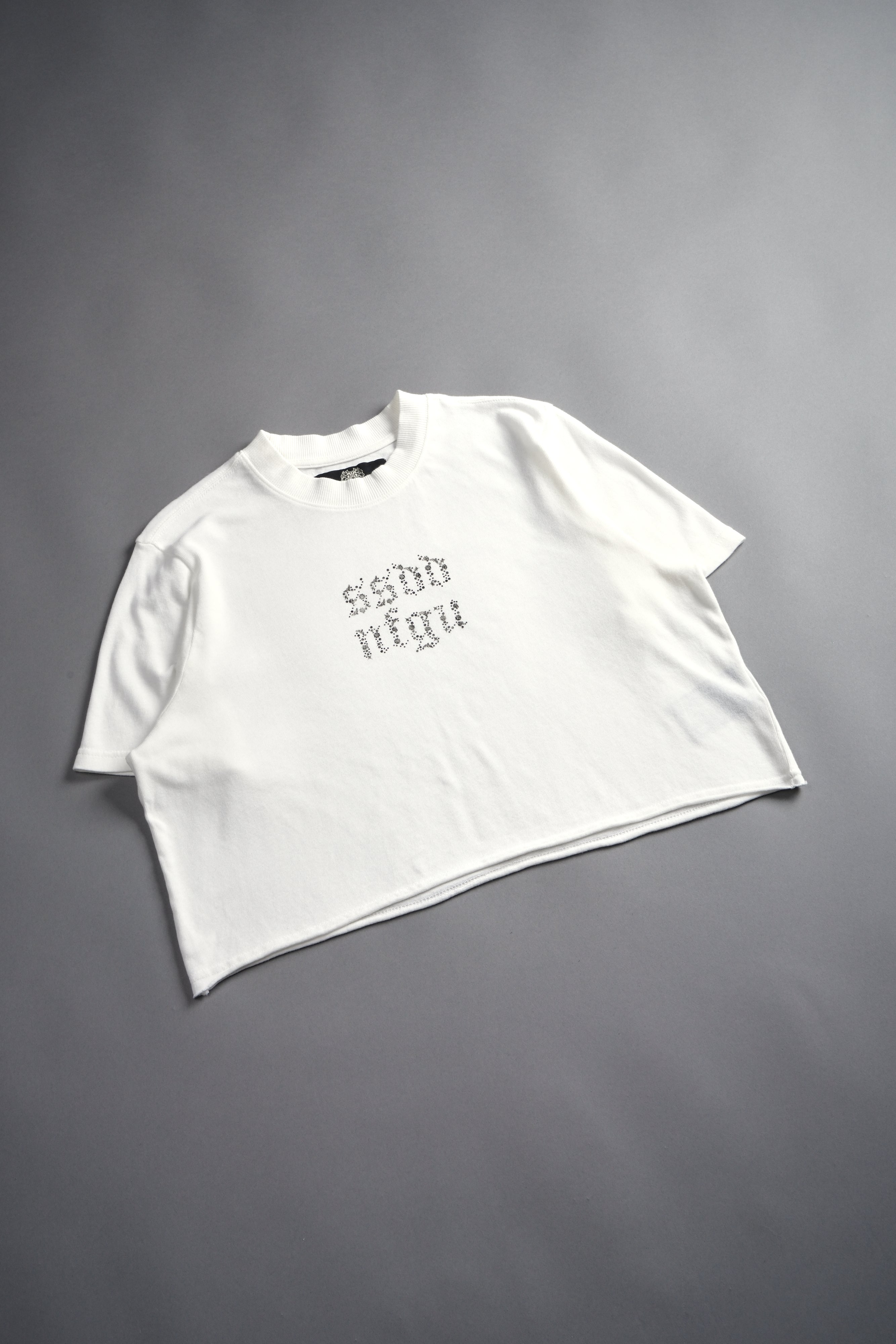 Crystal Code "Premium" Oversized (Cropped) Tee in Cream — imagem 5
