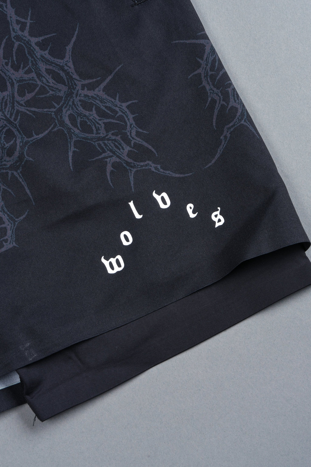 Exo Thorns Compression Shorts In Black — imagem 5