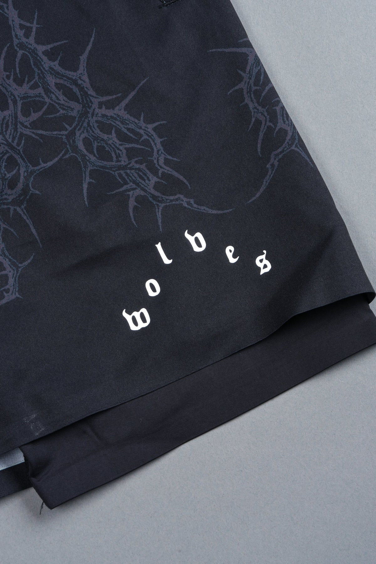 Exo Thorns Compression Shorts In Black — imagem 5