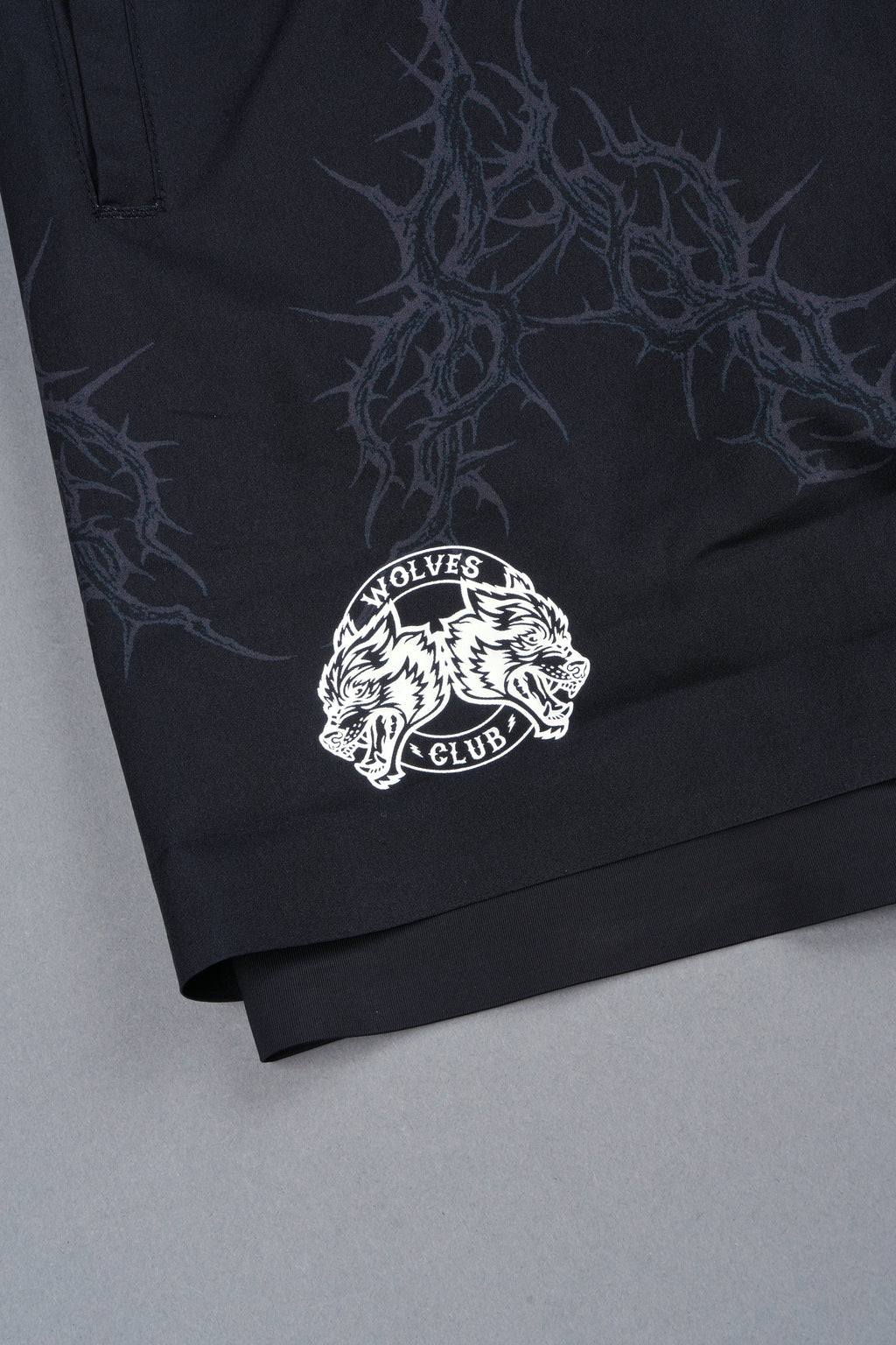 Exo Thorns Compression Shorts In Black — imagem 6