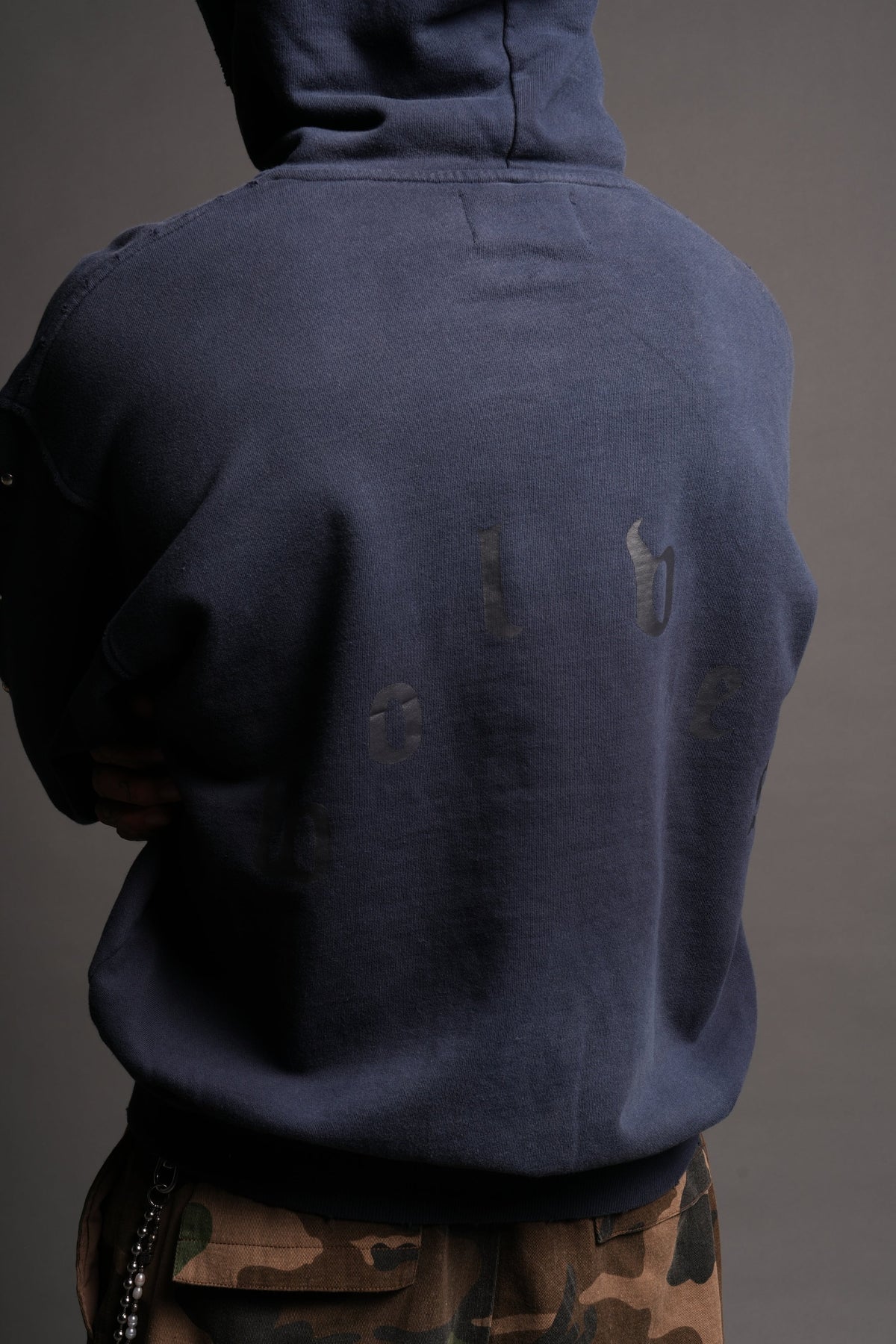 Wolves Heritage Grunge Moatis Hoodie In Navy Sun Fade - imagem 8