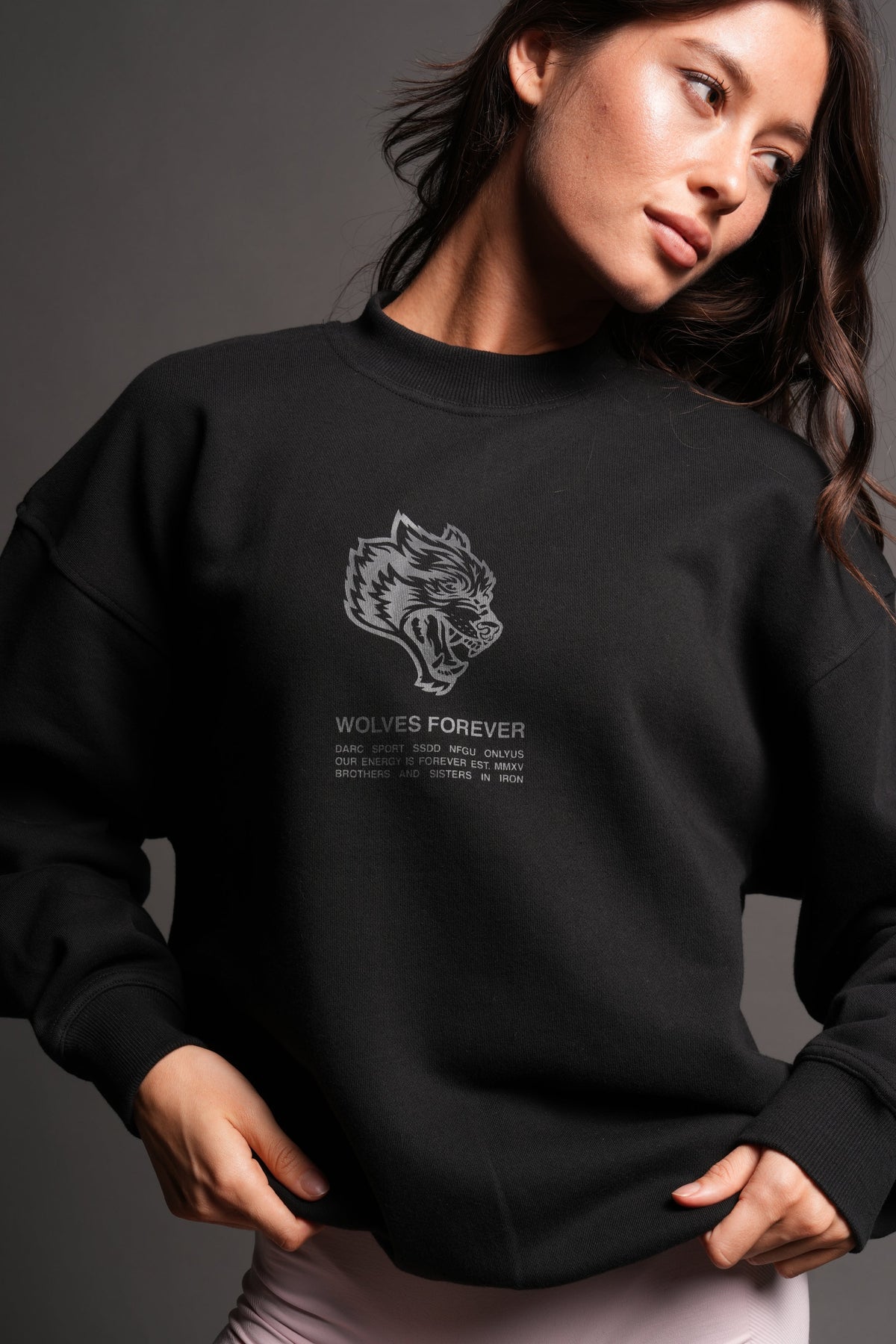 Wolves Have Your Back London Crewneck In Black - imagem 5