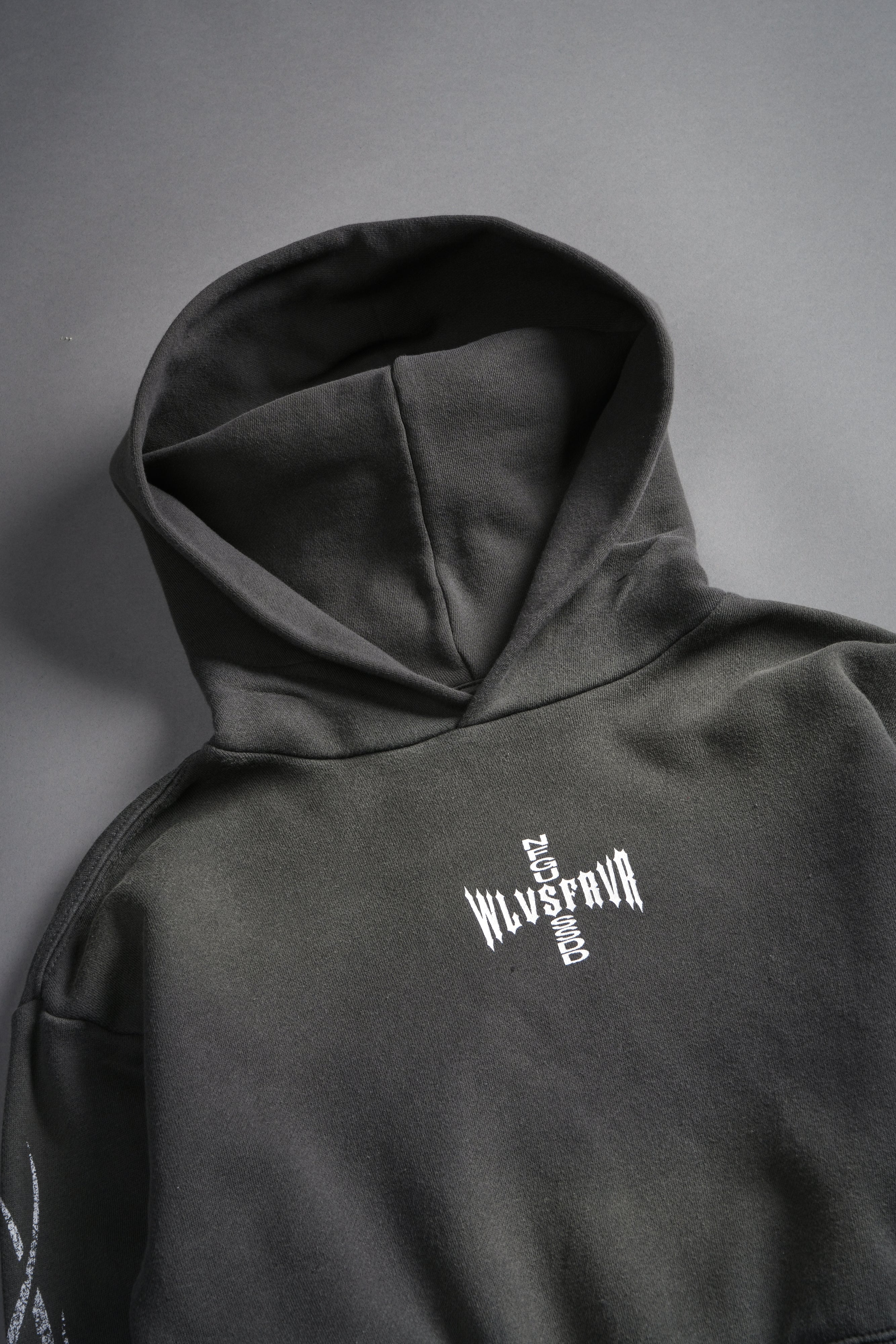 Finite Flame "Rose" She Hoodie in Wolf Gray Drift Wash — imagem 6