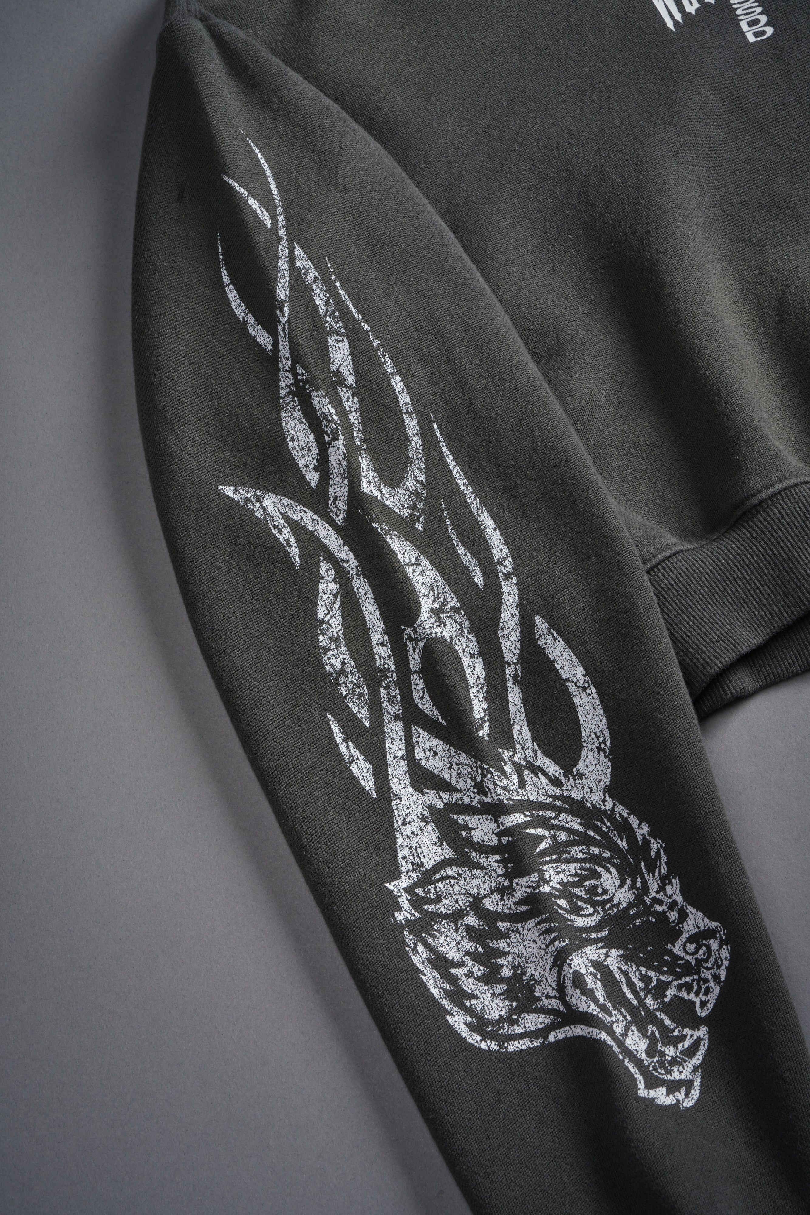 Finite Flame "Rose" She Hoodie in Wolf Gray Drift Wash — imagem 8