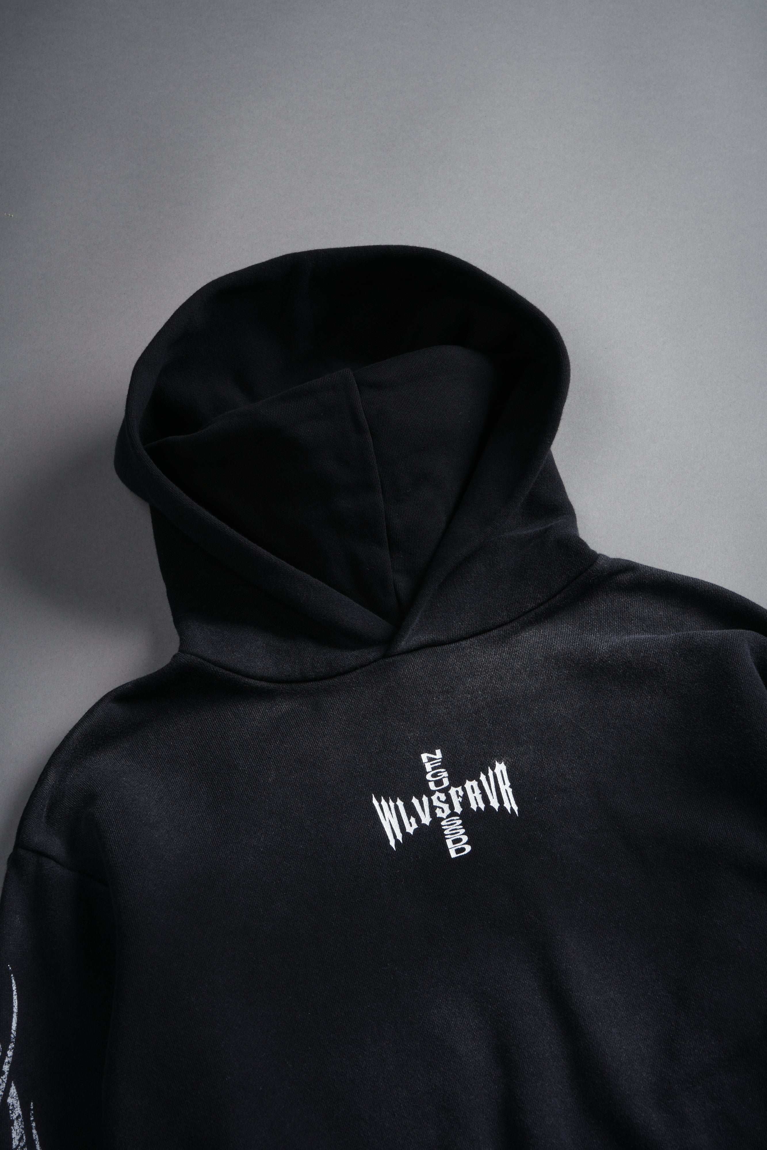 Finite Flame "Rose" She Hoodie in Black Drift Wash — imagem 7