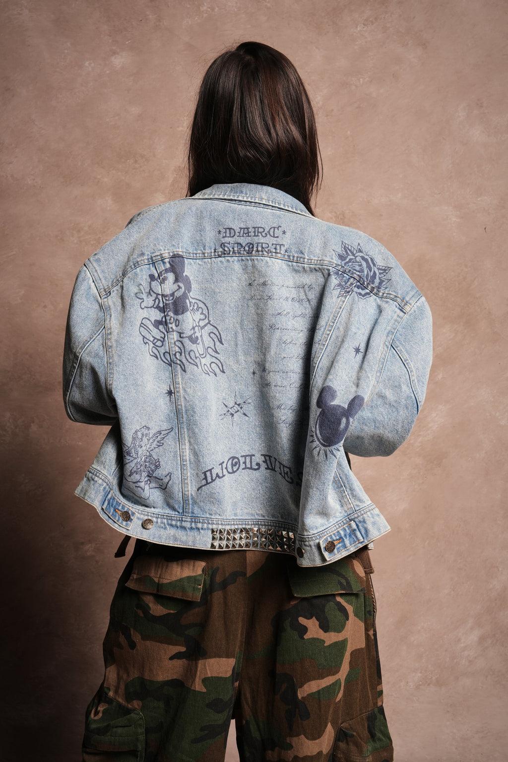 Mickey Flash Cropped American Denim Jacket in Light Wash