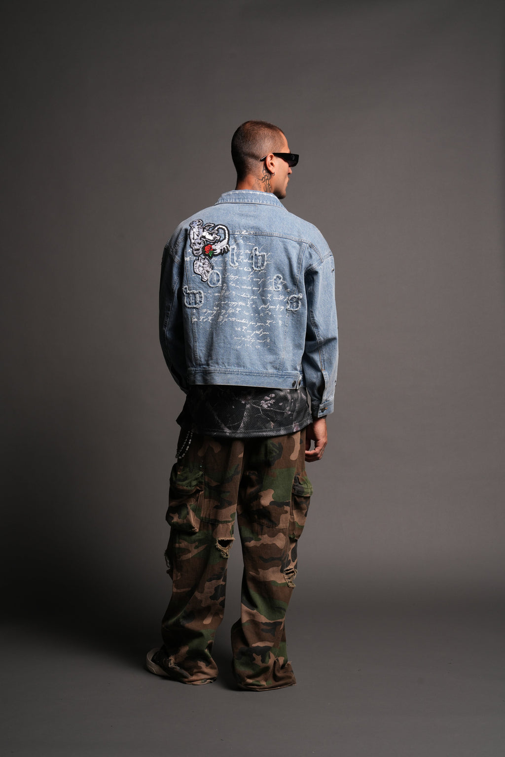 Wolves Heritage Jax Denim Jacket In Light Wash - imagem 6