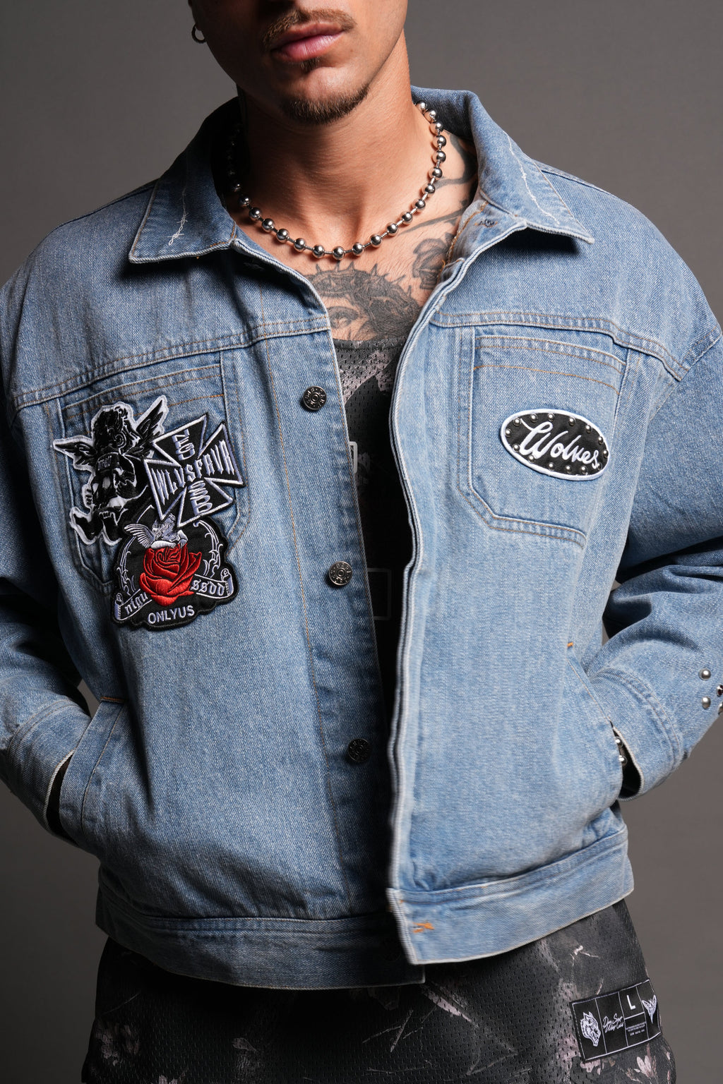 Wolves Heritage Jax Denim Jacket In Light Wash - imagem 7