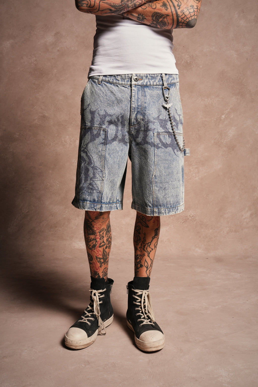Hesh Rose Denim Carpenter Short in Light Wash