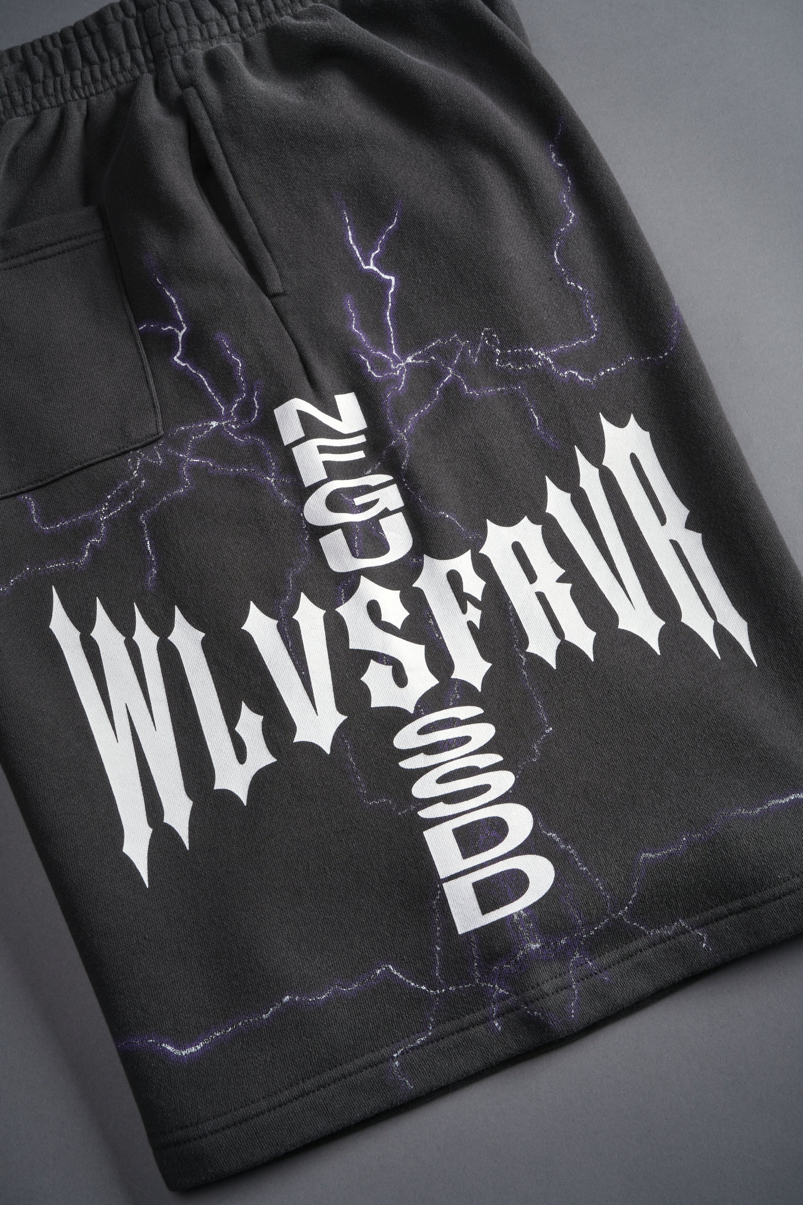 Iron Code Oversized Osiris Sweat Shorts in Wolf Gray Drift Wash — imagem 8