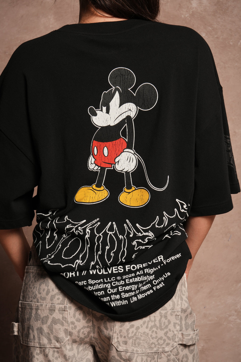 Mickey Wlvsfrvr Premium Oversized Tee in Black