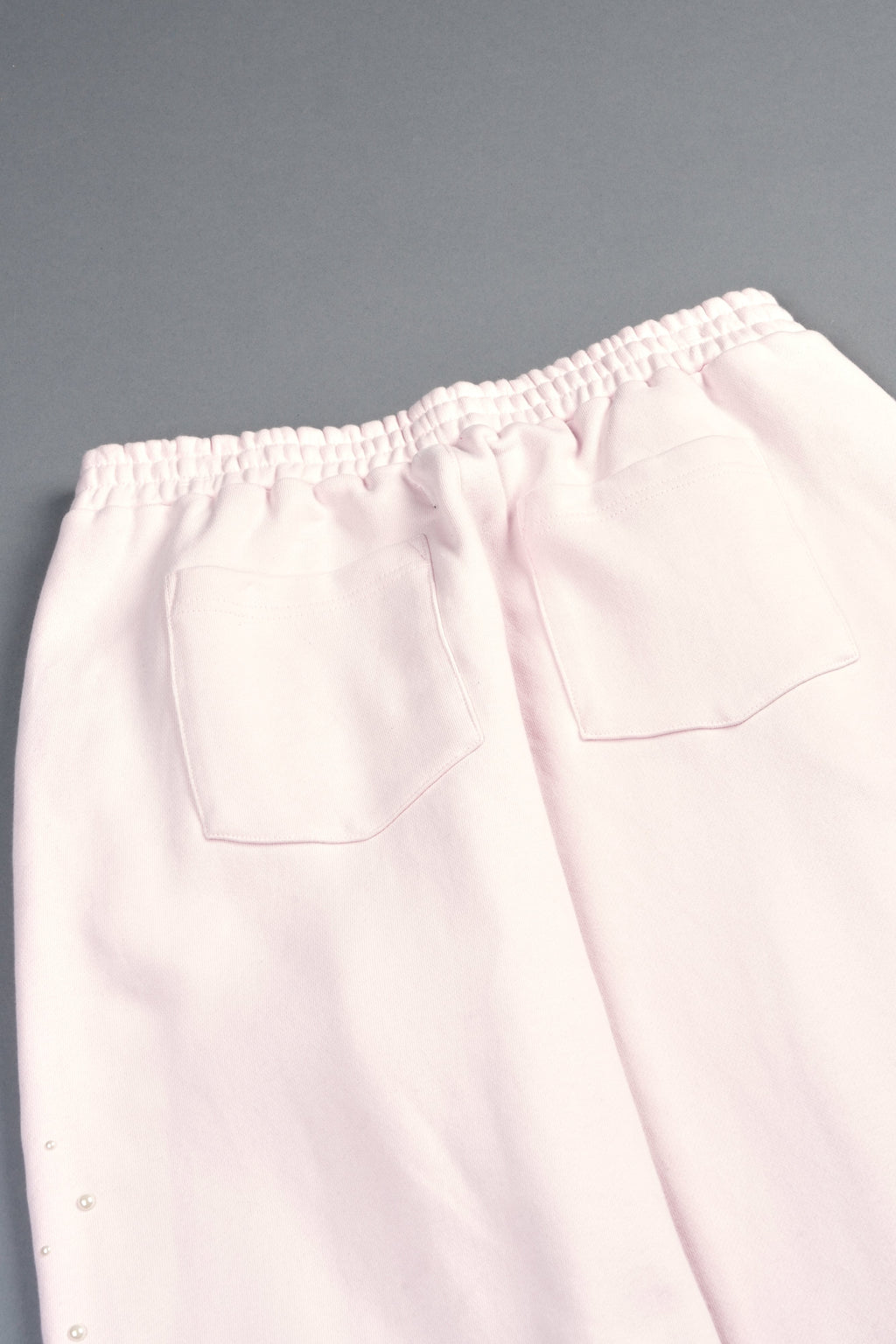 She Pearls Yara Pleated Sweat Pants In Blush Pink — imagem 5