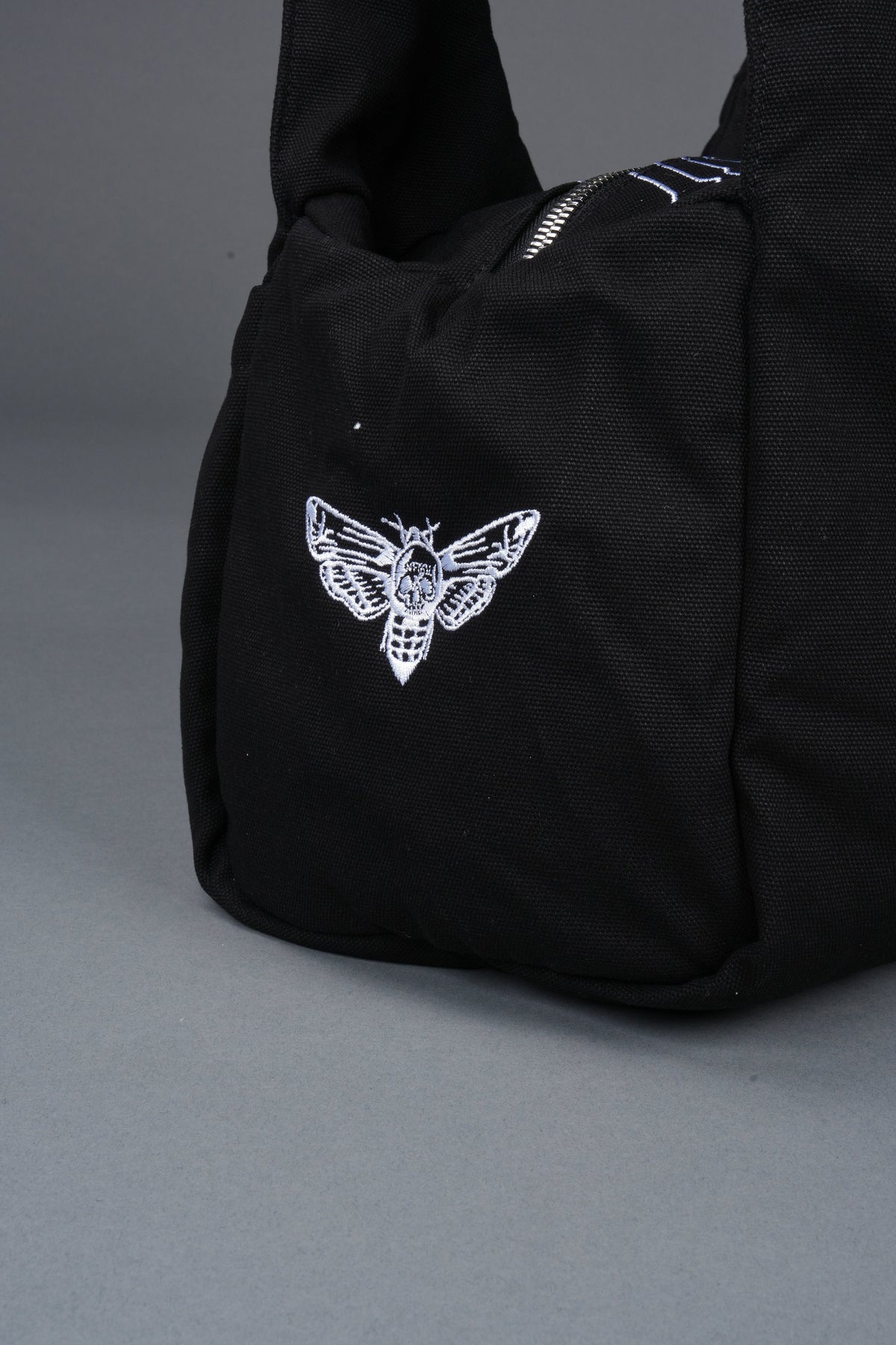 OnlyUs She Carry All Canvas Bag — imagem 4