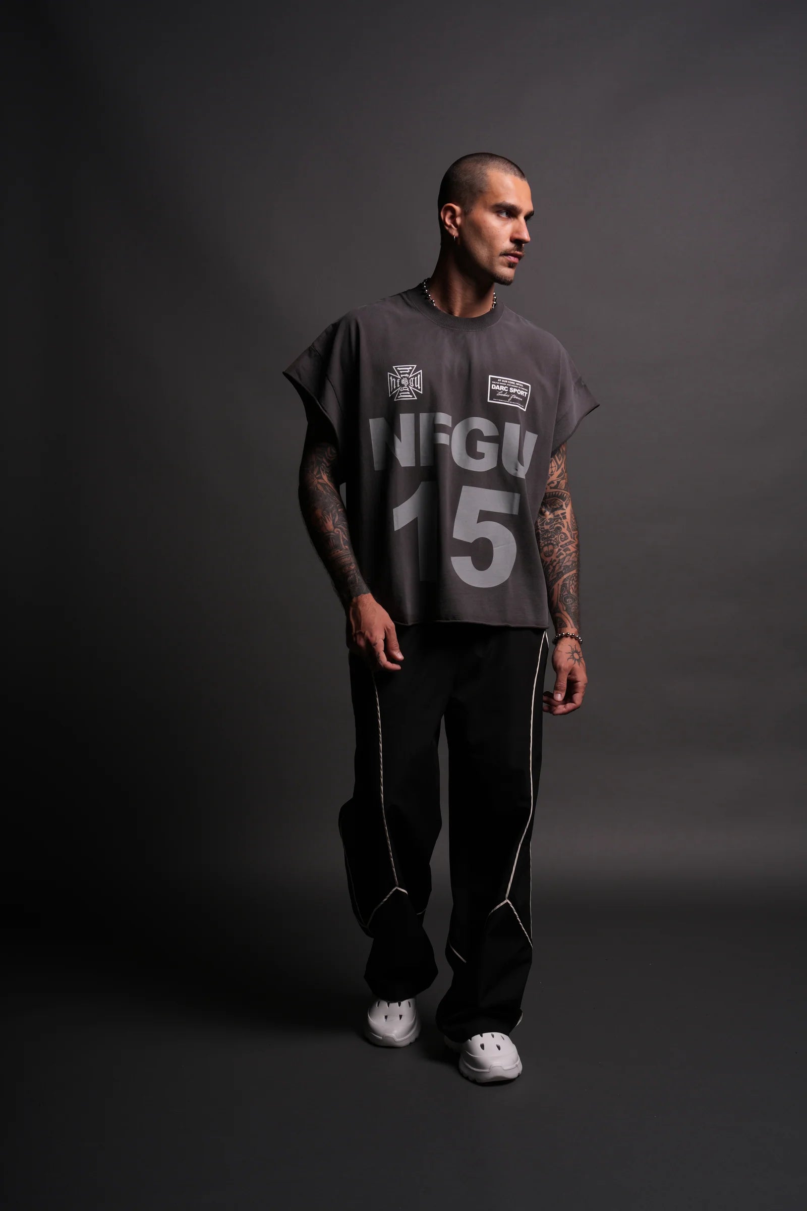 SINCE DAY ONE "GRUNGE" CUT OFF TEE IN WOLF GRAY DRIFT WASH