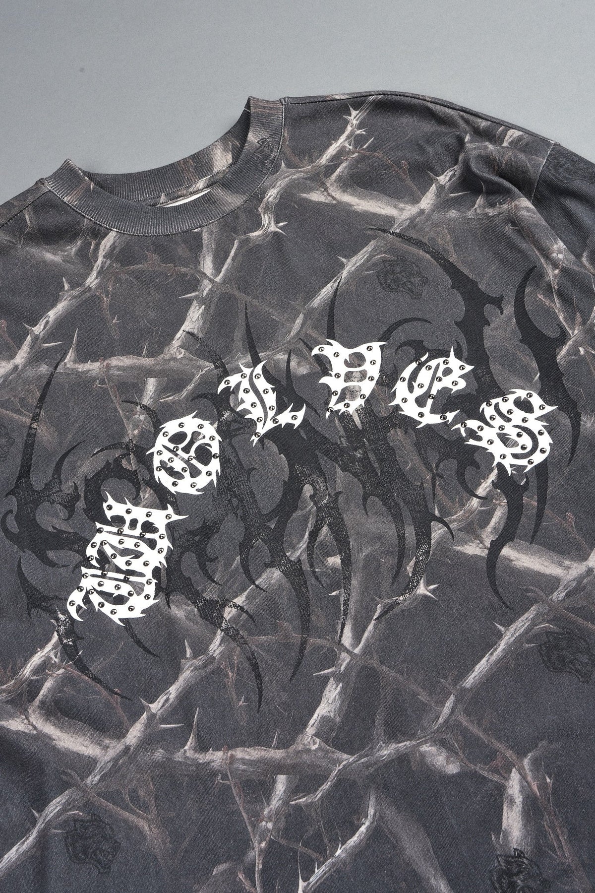 Studded Mantra Premium Oversized Tee In Darc Thorns