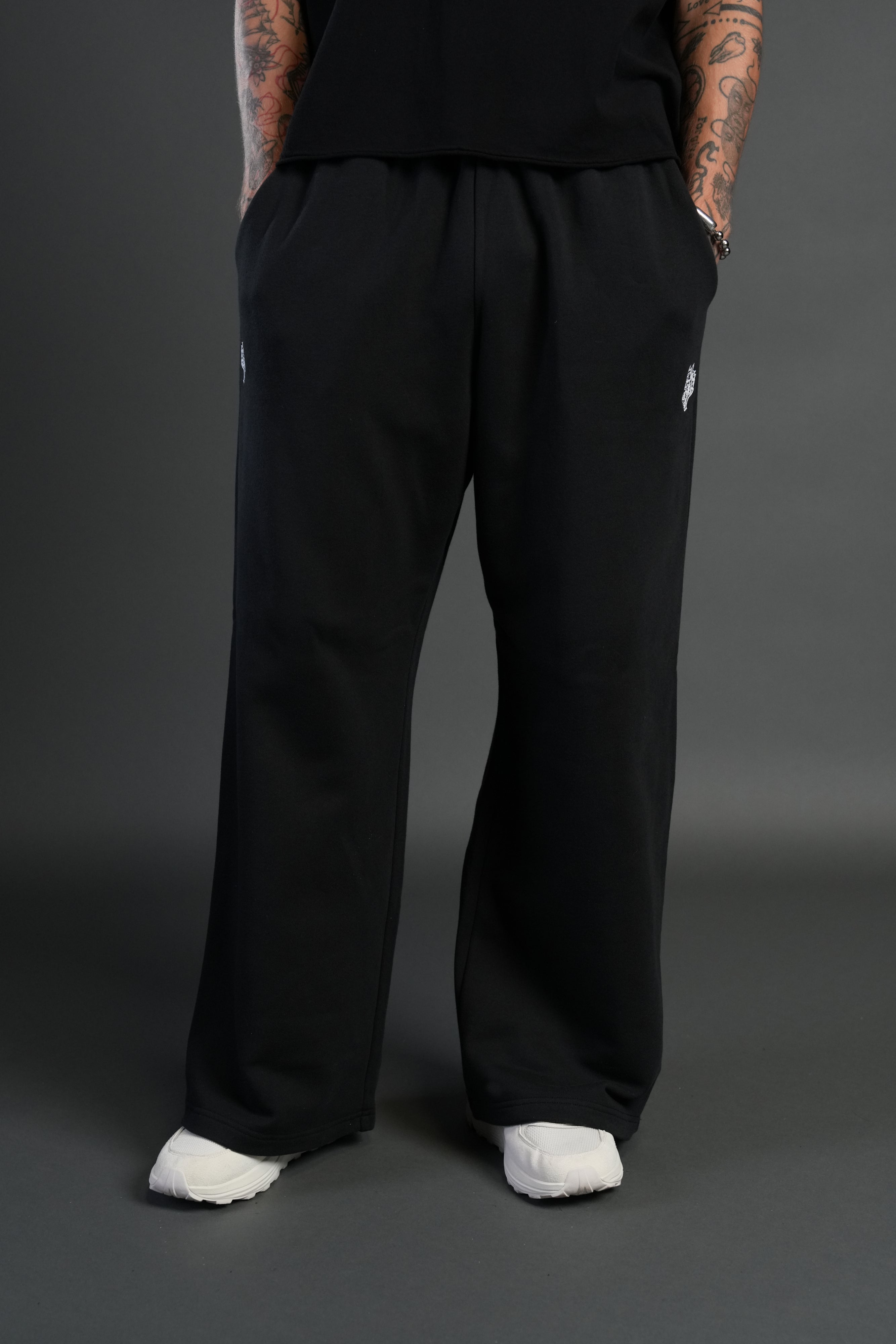 Dual Lennox Sweat Pants in Black