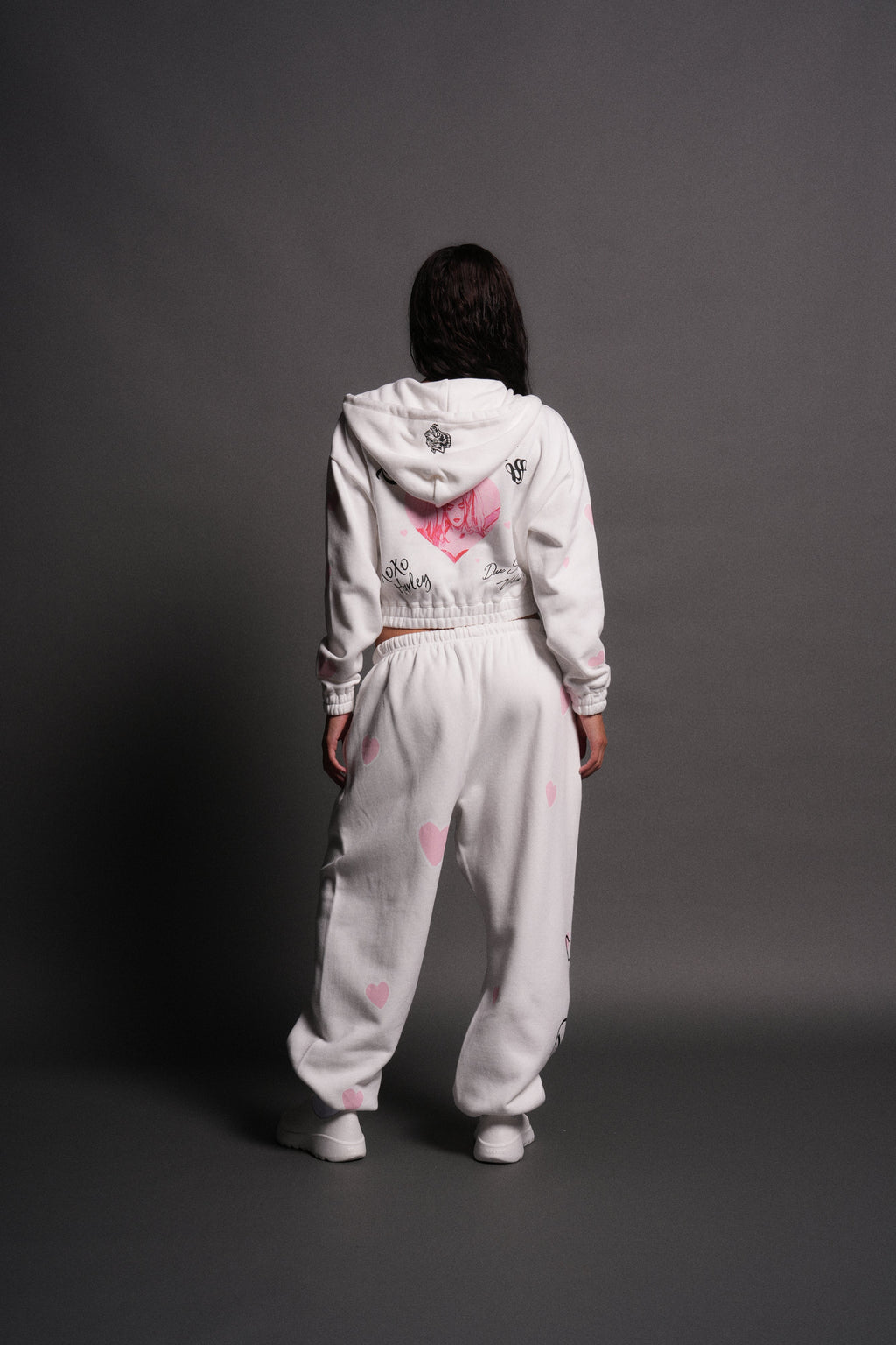 Her Energy "Chambers" (Cropped) Zip Hoodie in Cream — imagem 6