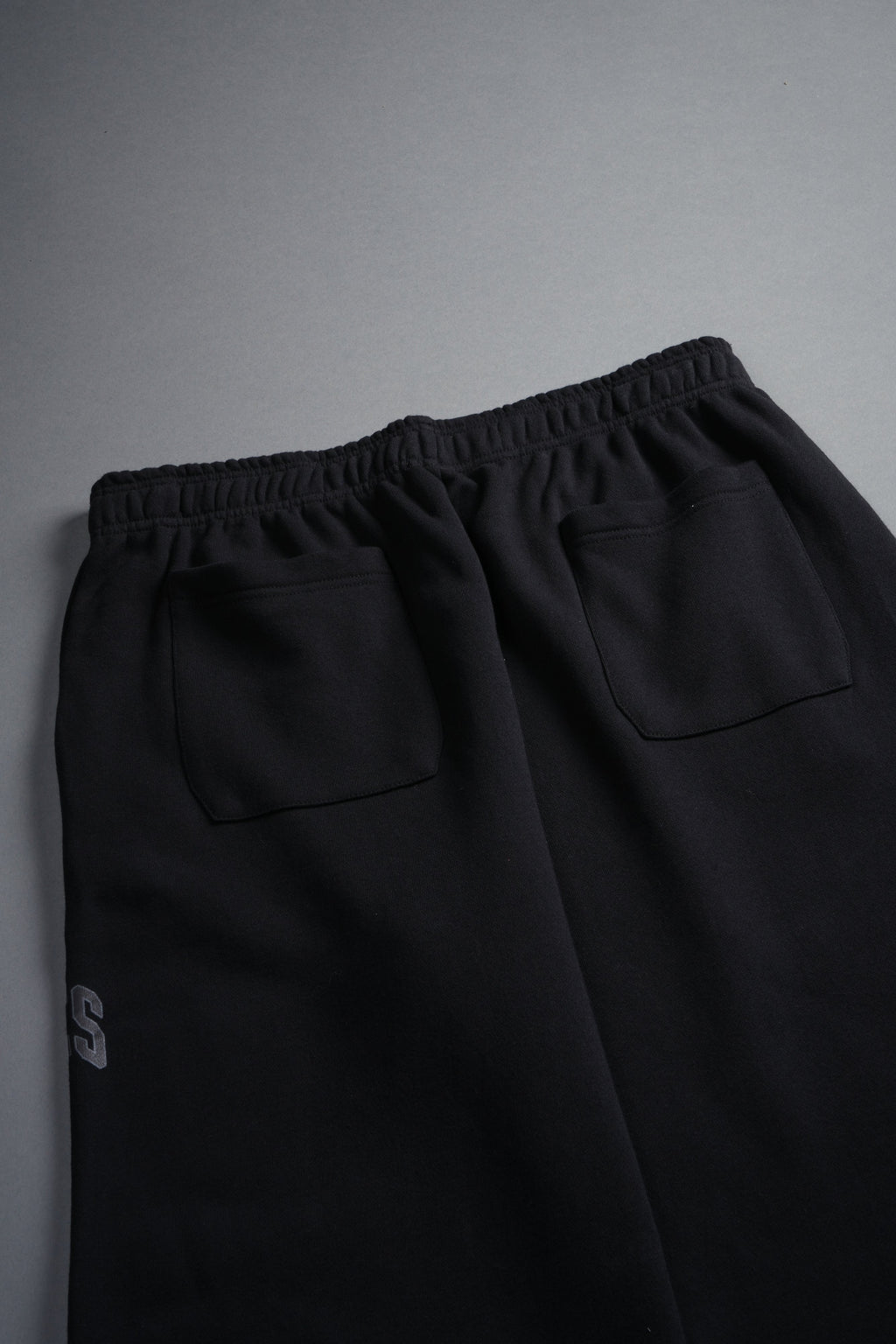 Loyalty Frvr Lennox Sweat Pants in Black — imagem 12